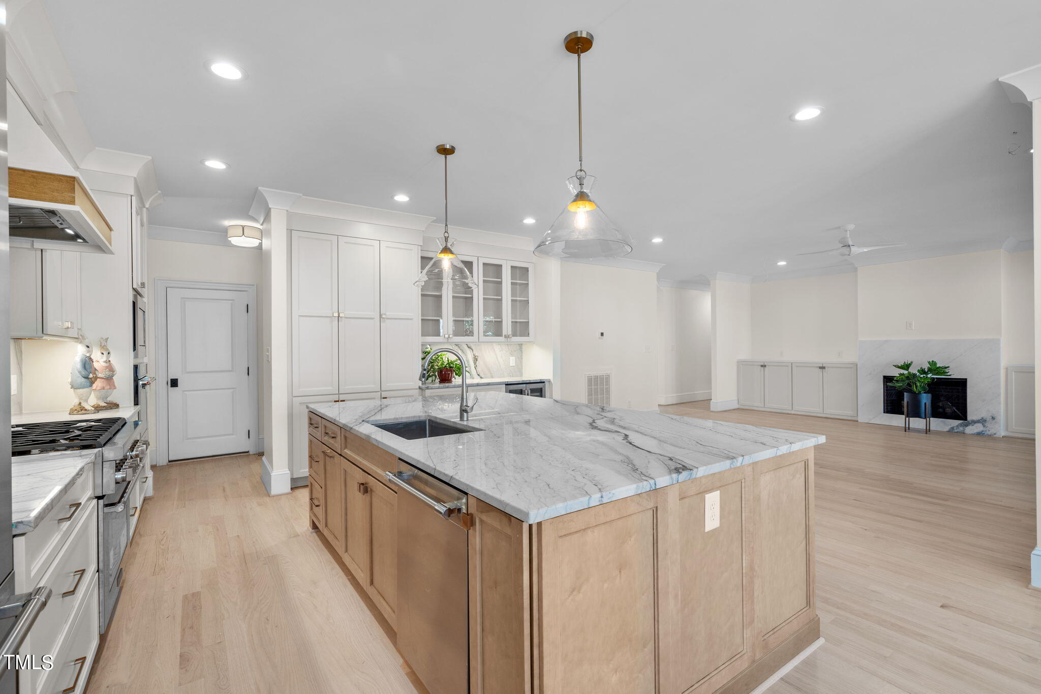 3513 Eden Croft Drive Property Photo 11