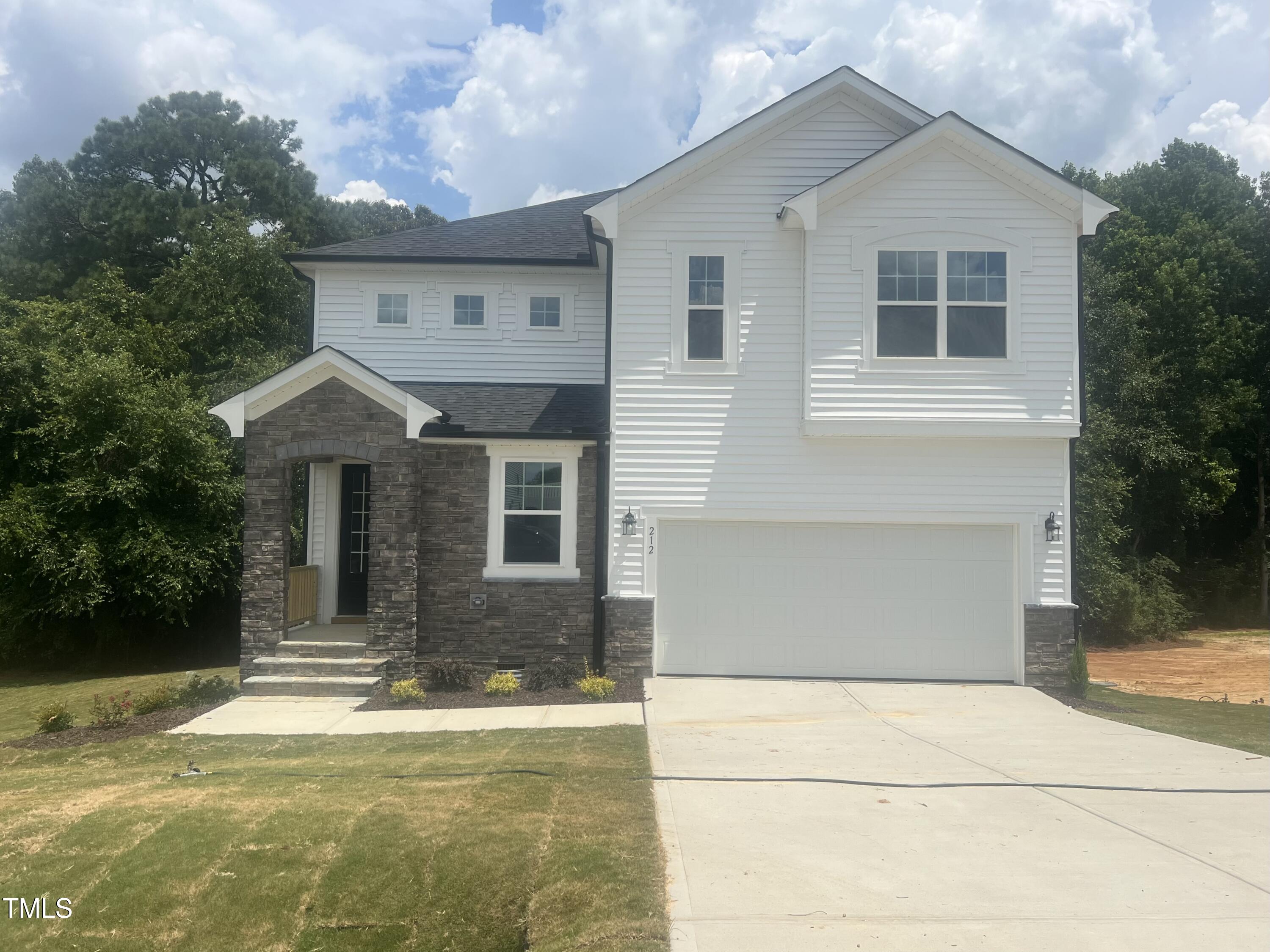 212 Fast Pitch Lane Property Photo 1