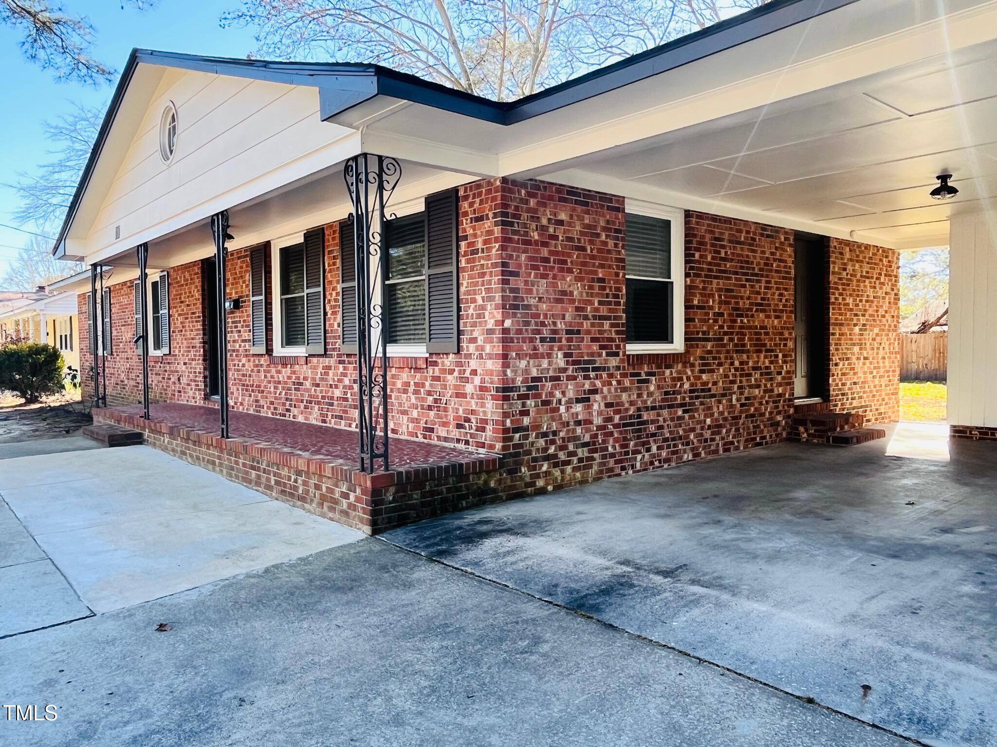 318 S Mcpherson Church Road Property Photo
