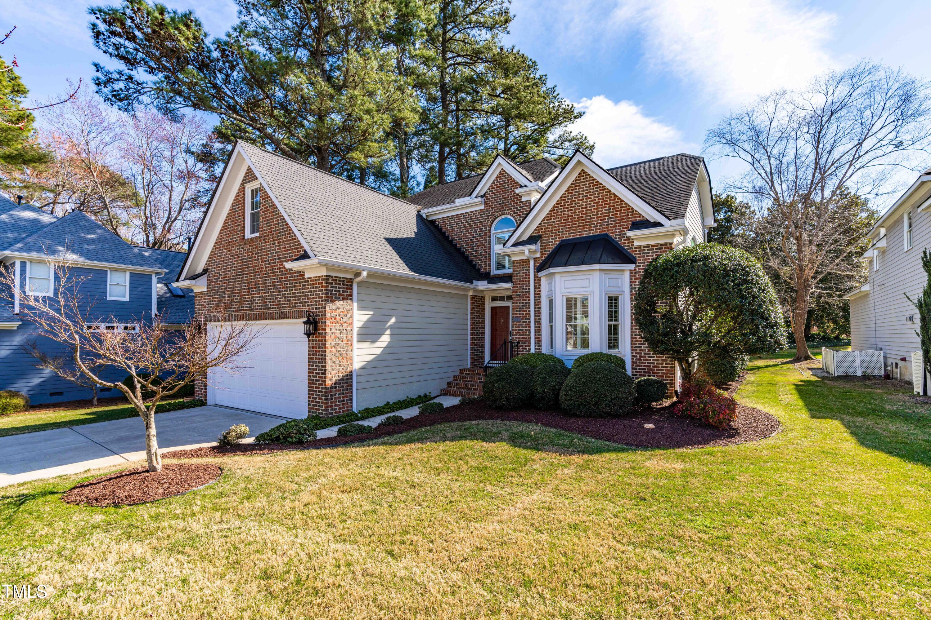 2909 Hawtree Drive Property Photo