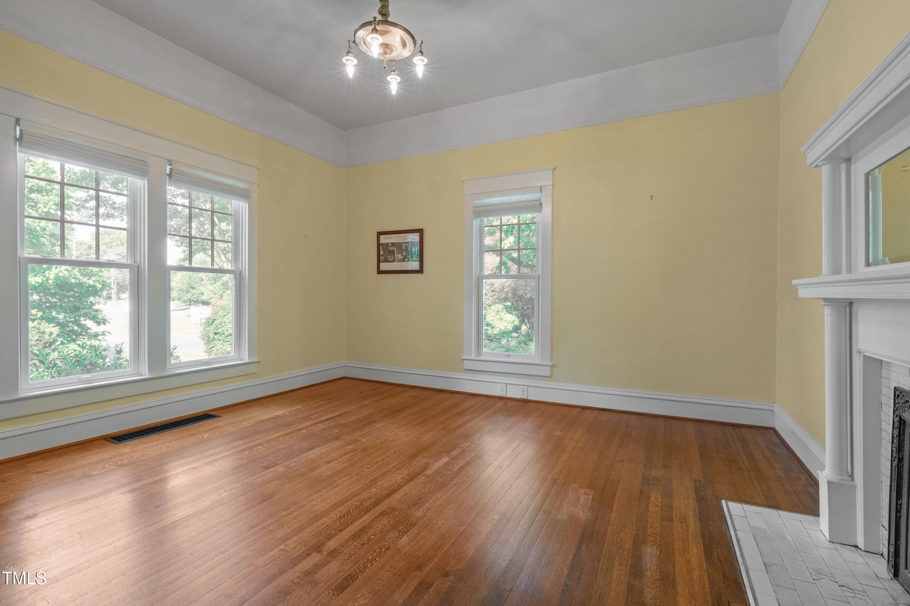 531 N Main Street Property Photo 15