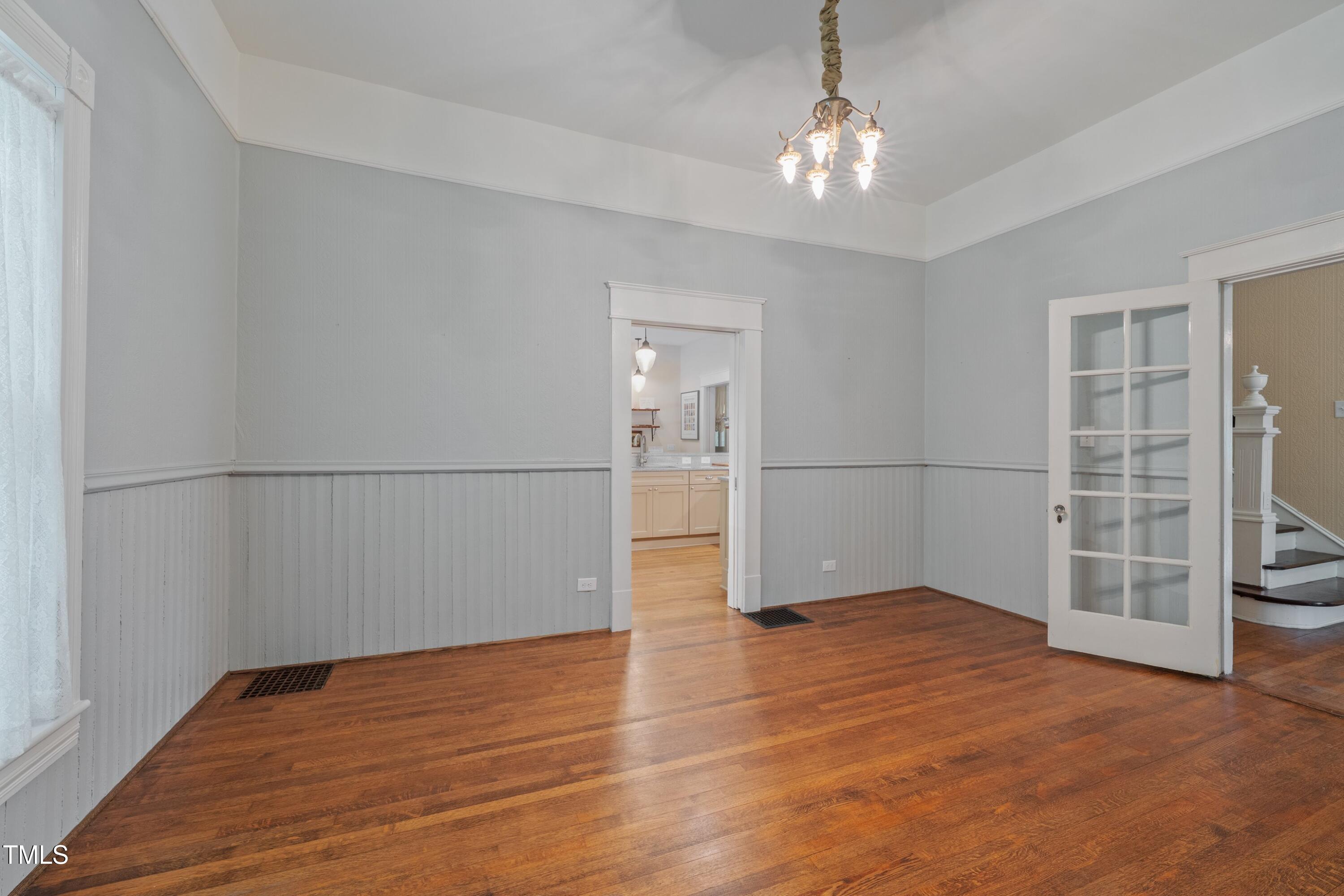 531 N Main Street Property Photo 18