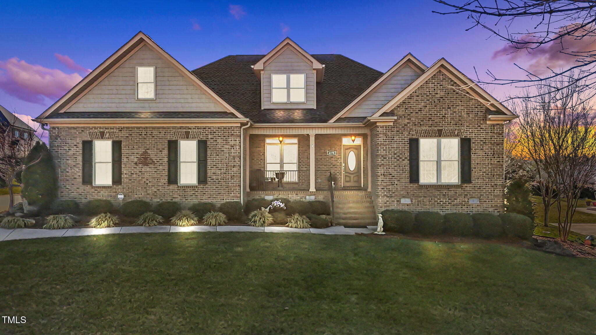 4278 Aviemore Property Photo