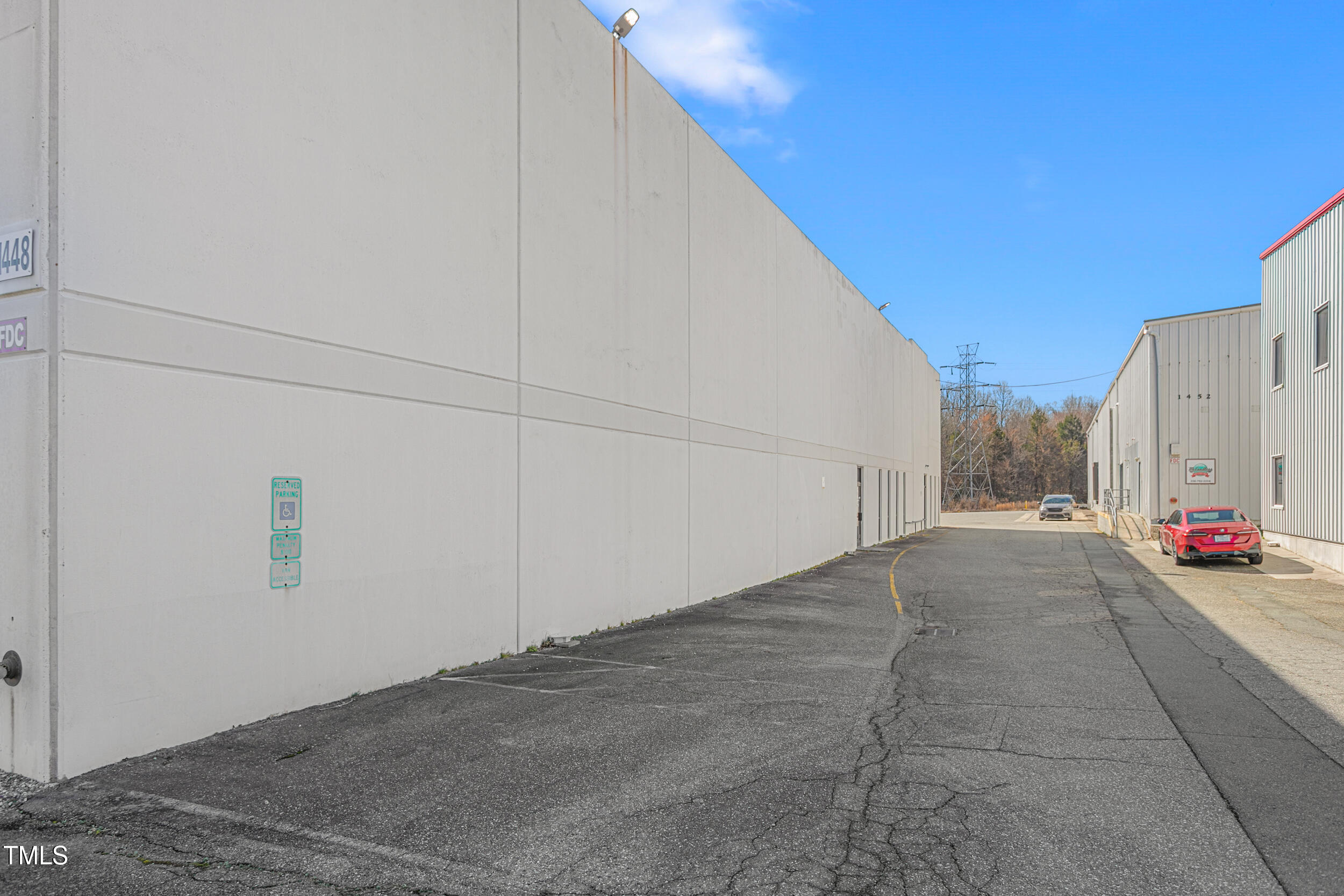1448 Industry Drive Property Photo 8