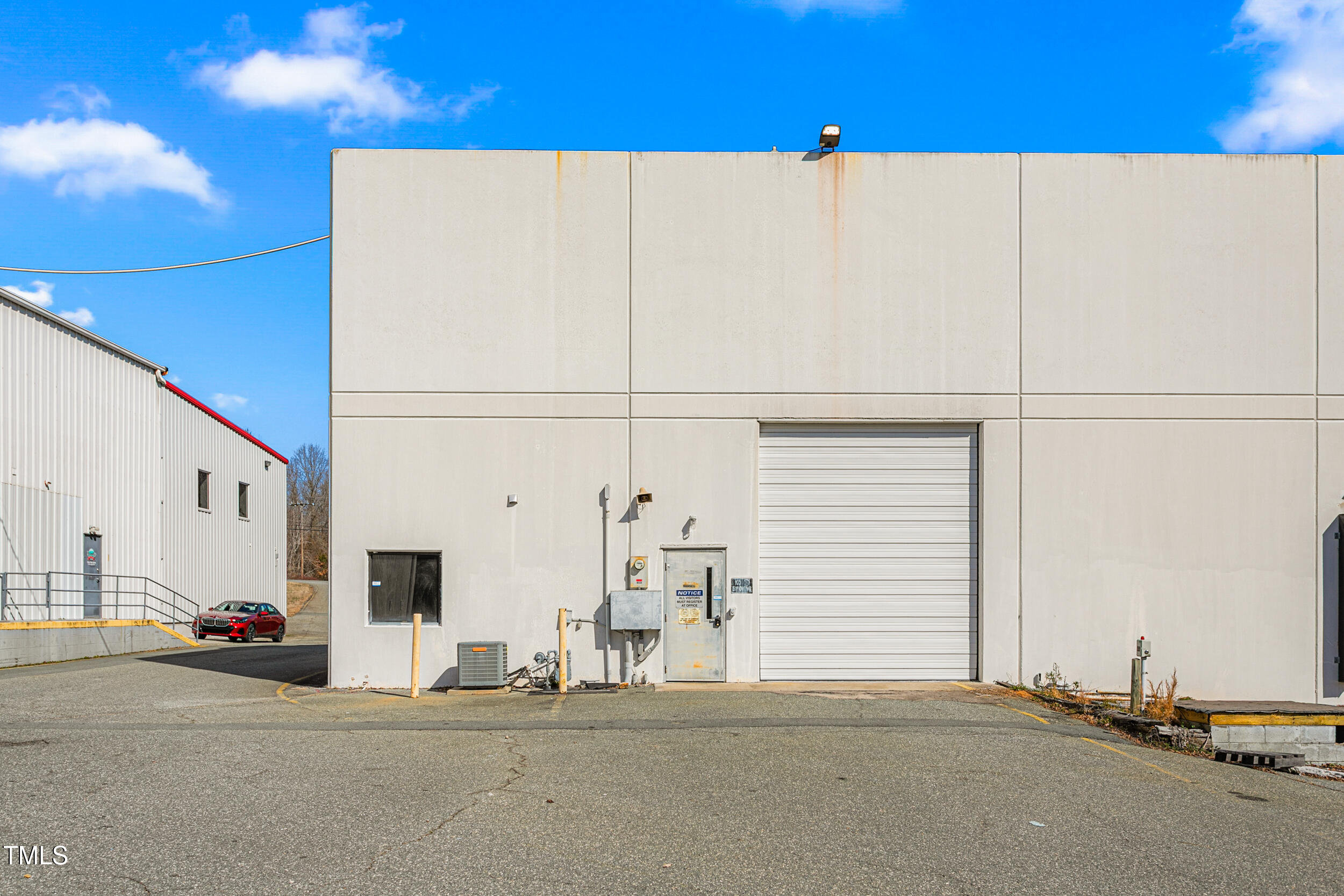 1448 Industry Drive Property Photo 11