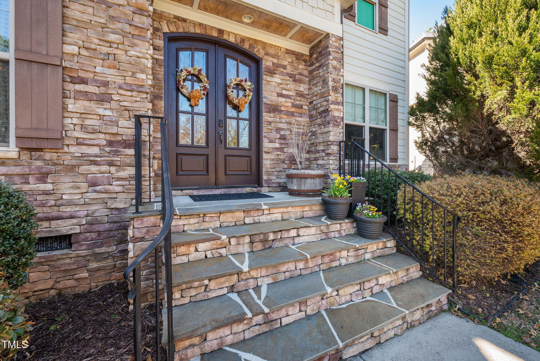 1137 Fanning Drive Property Photo