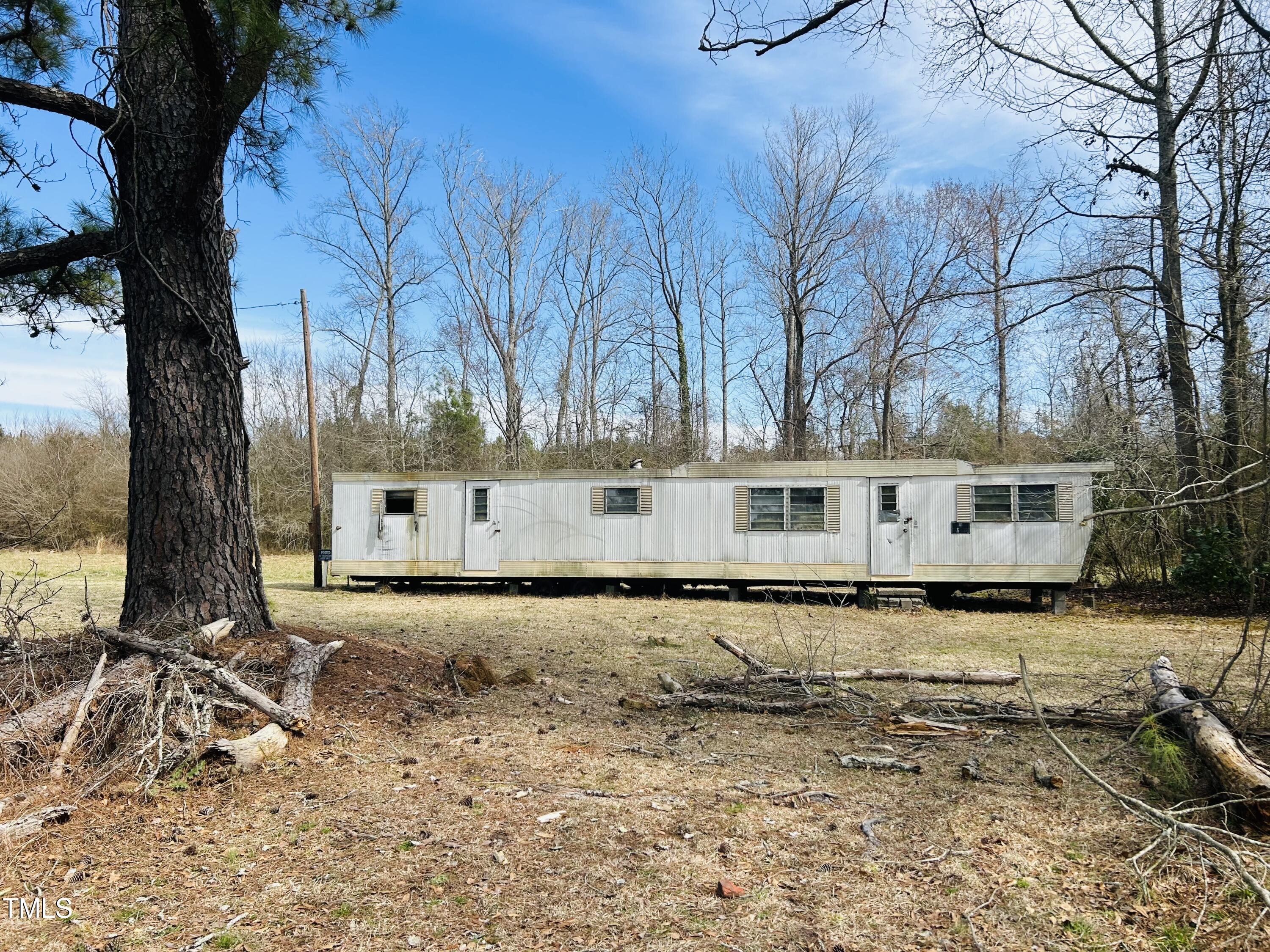 1272 Perrys Bridge Road Property Photo 1
