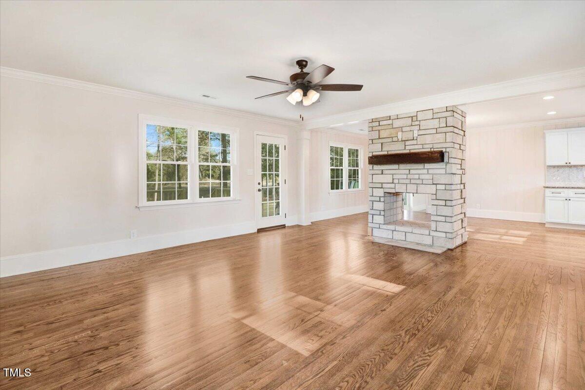 210 S General Lee Avenue Property Photo 6
