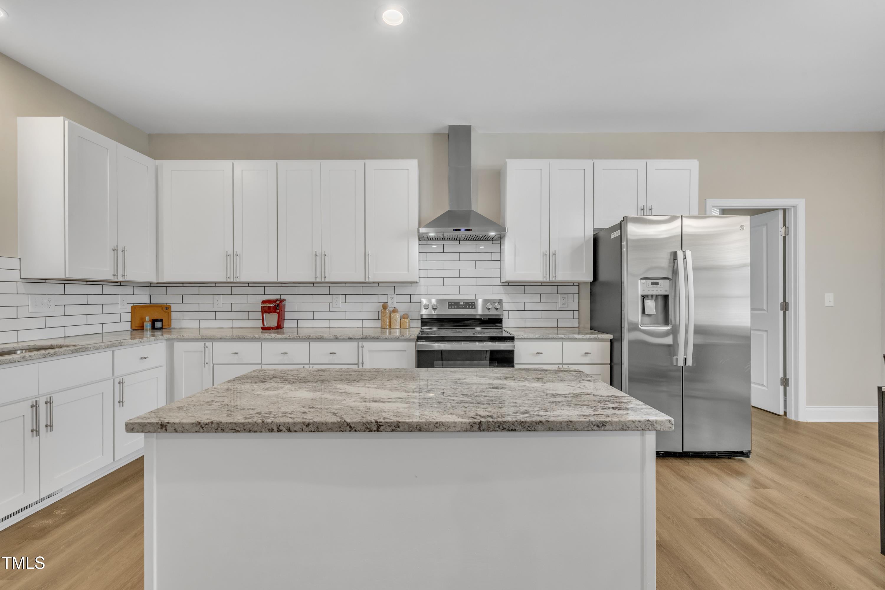 1521 Chapel Hill Road Property Photo