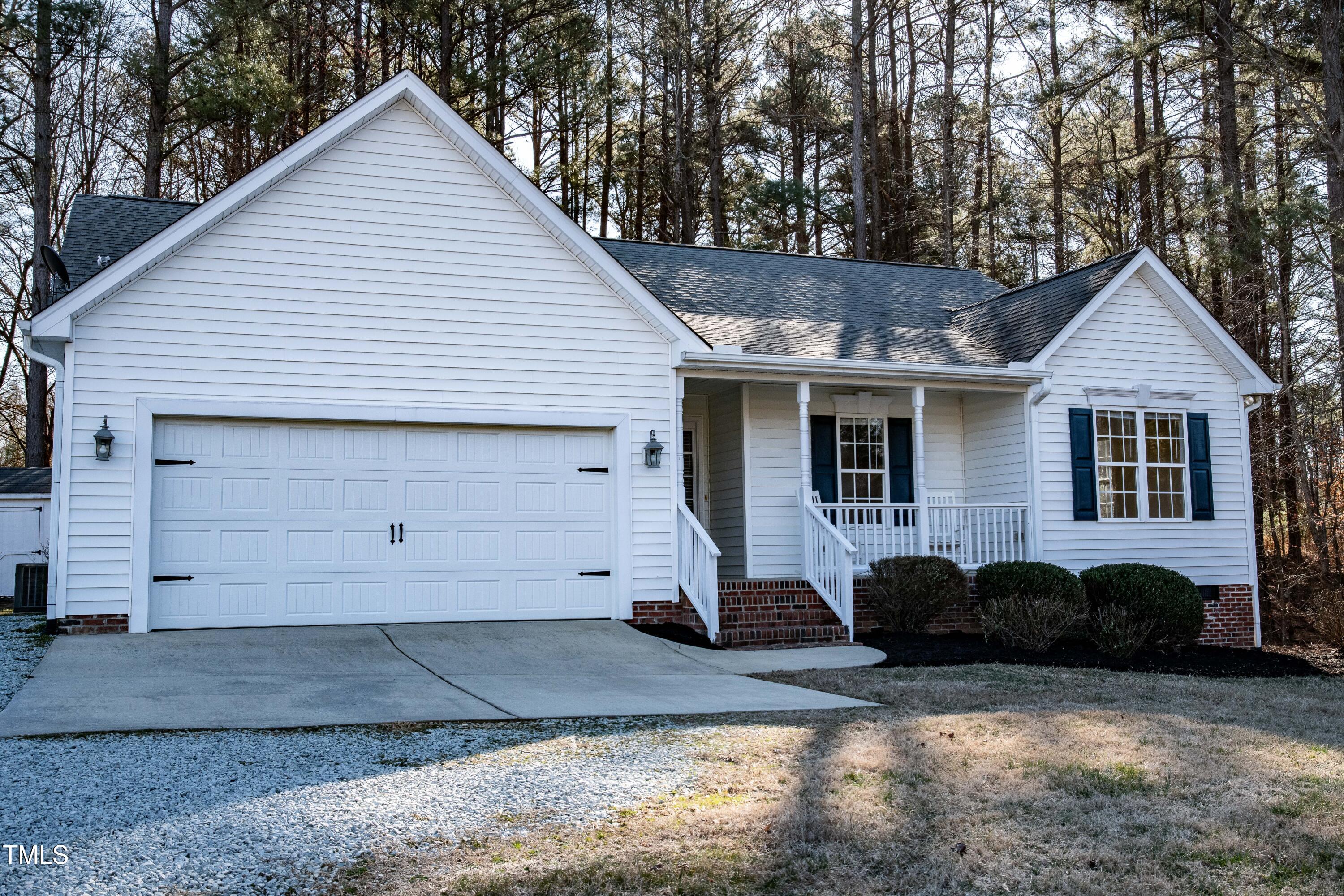 441 Hill Road Property Photo