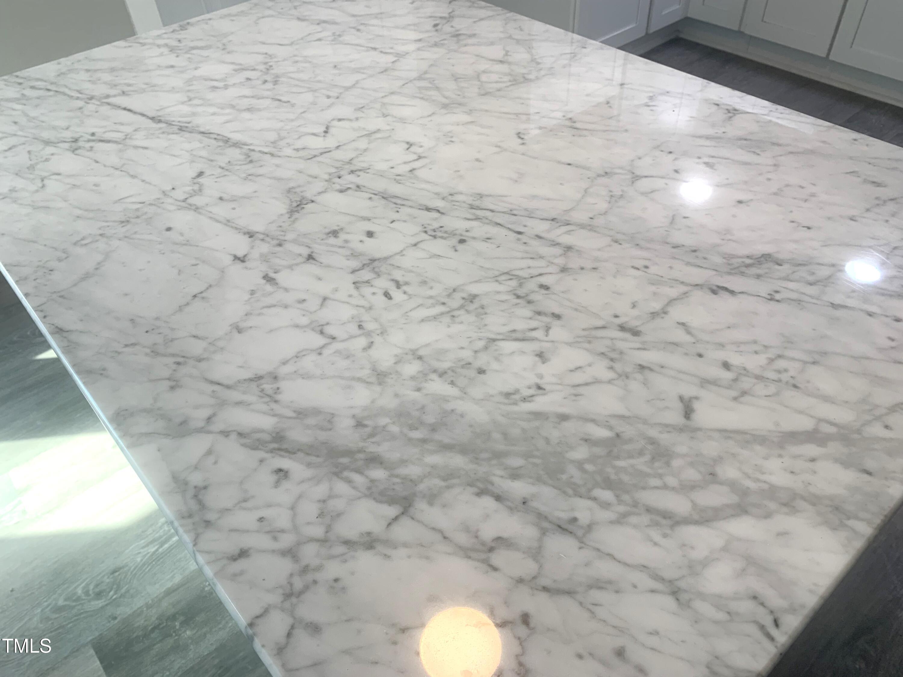 523 E Nelson Avenue Property Photo 10