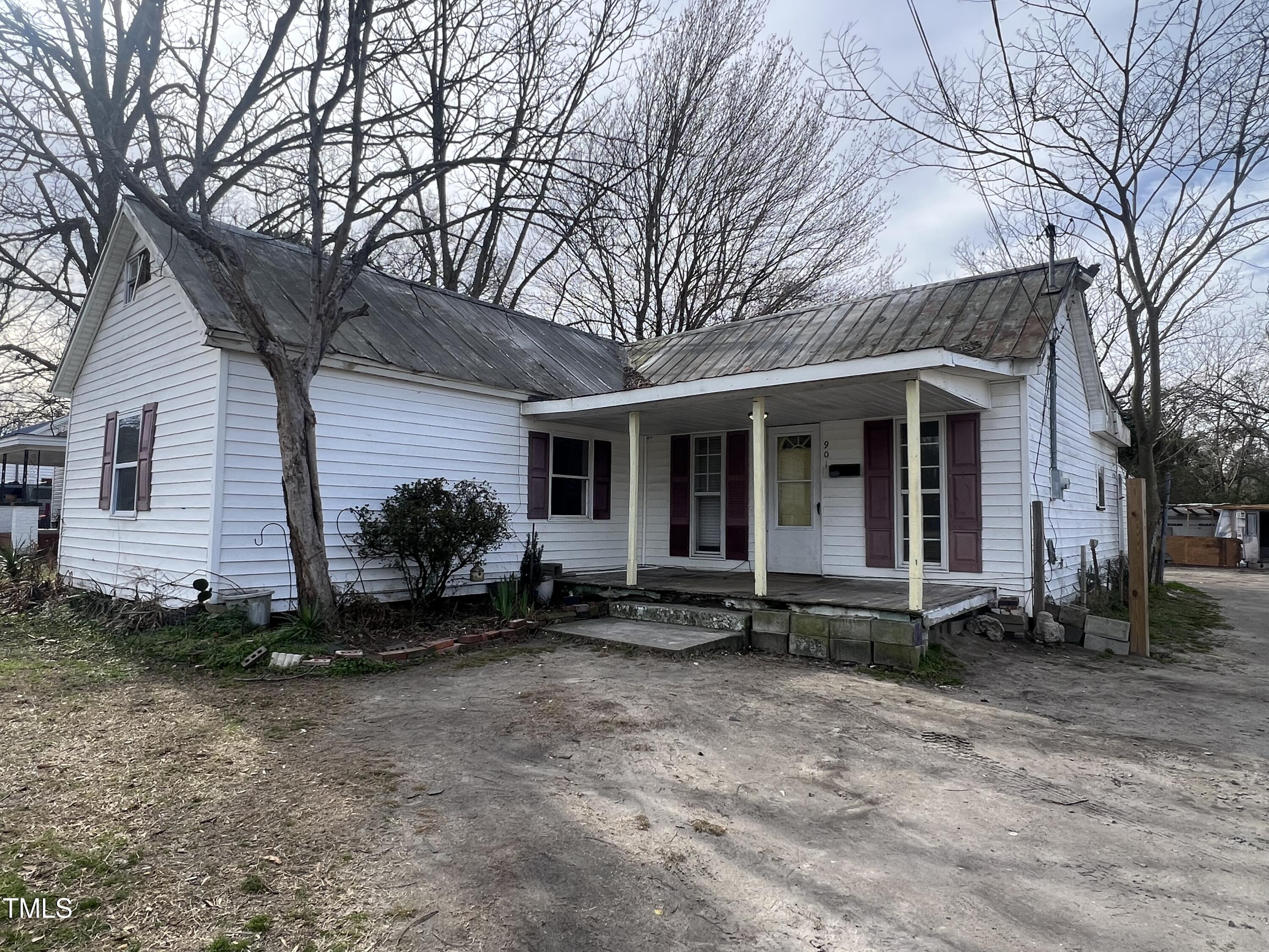 901 W Anderson Street Property Photo