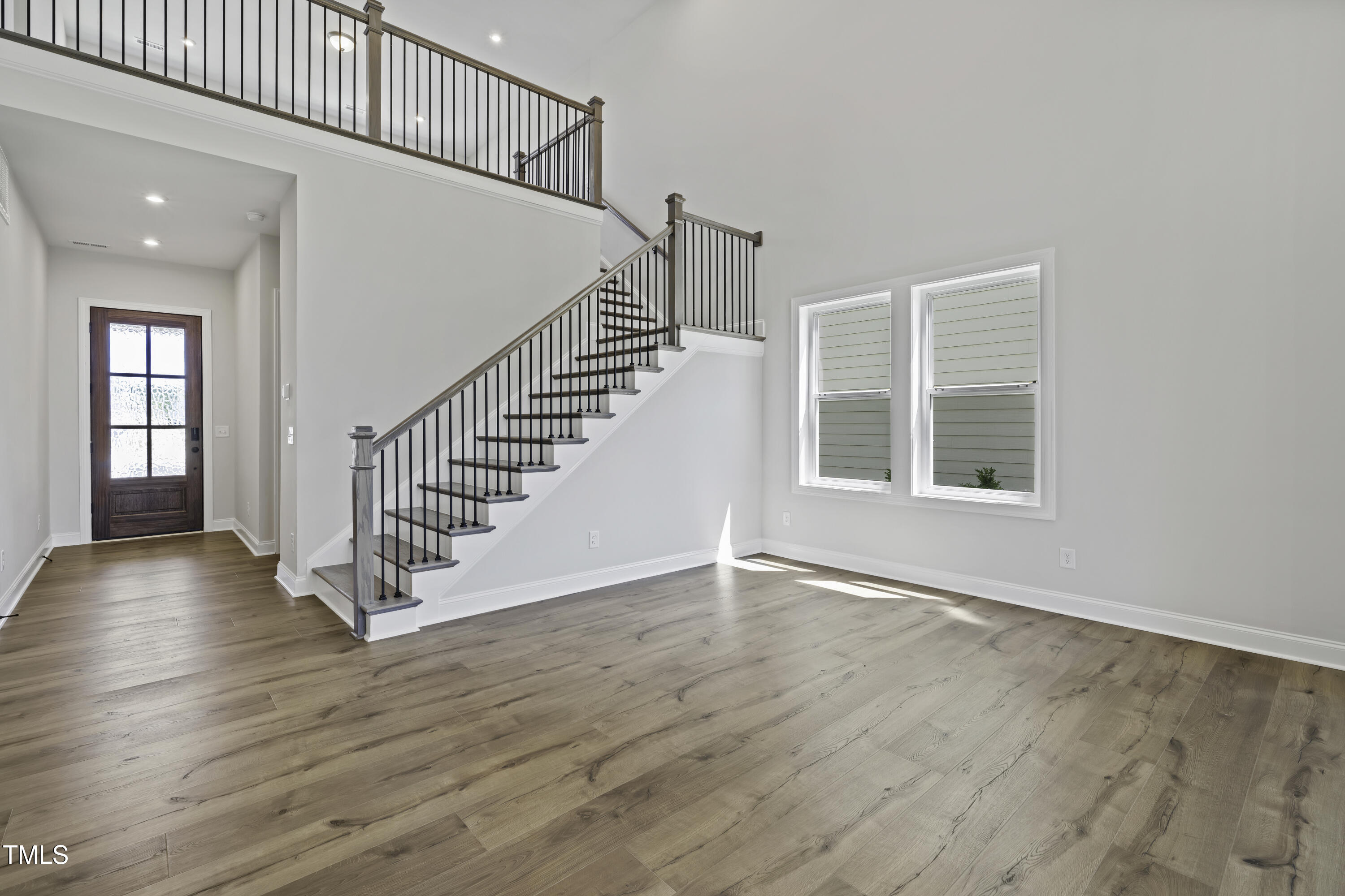 63 Daybreak Way Property Photo 9