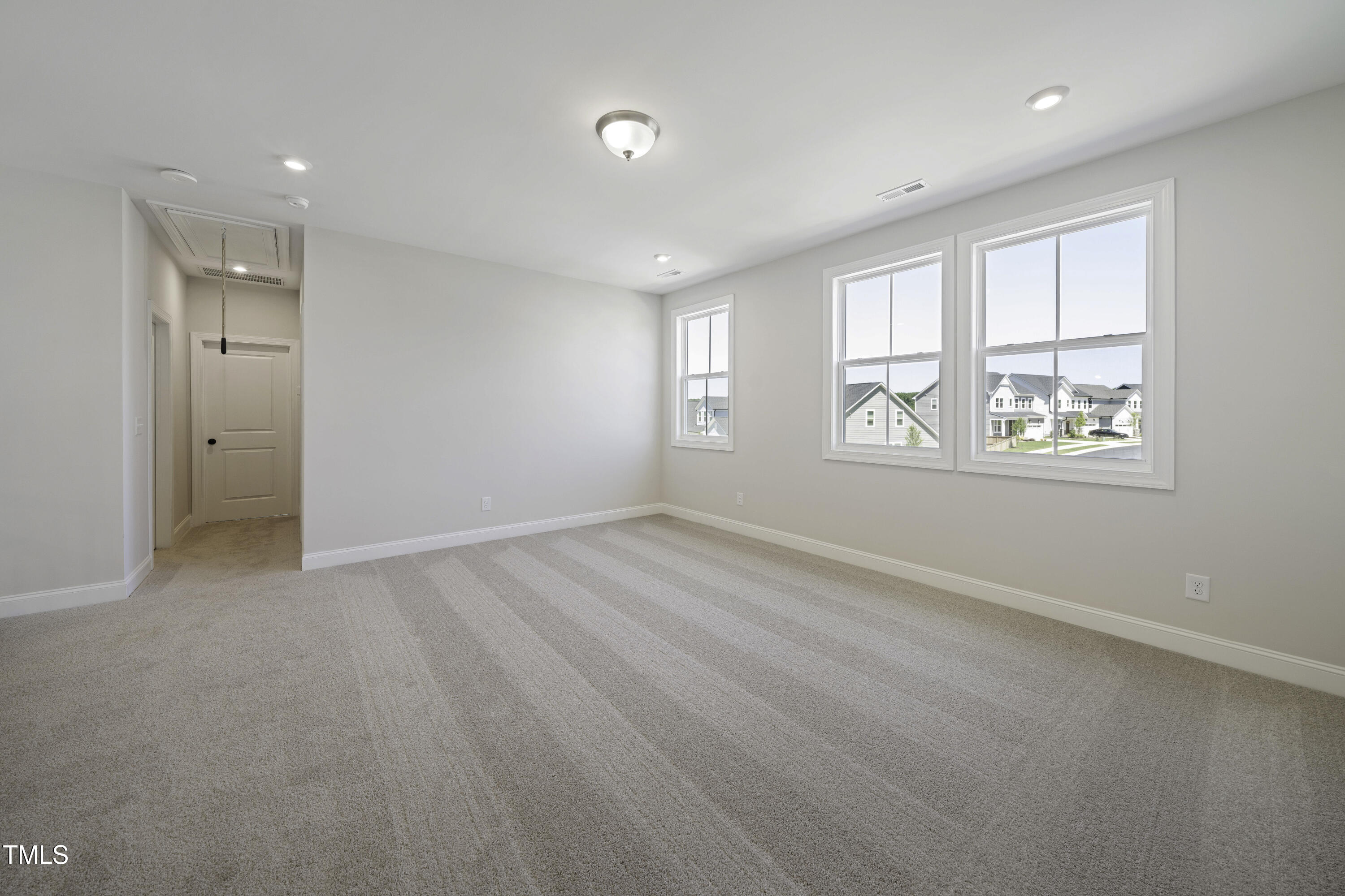 63 Daybreak Way Property Photo 21