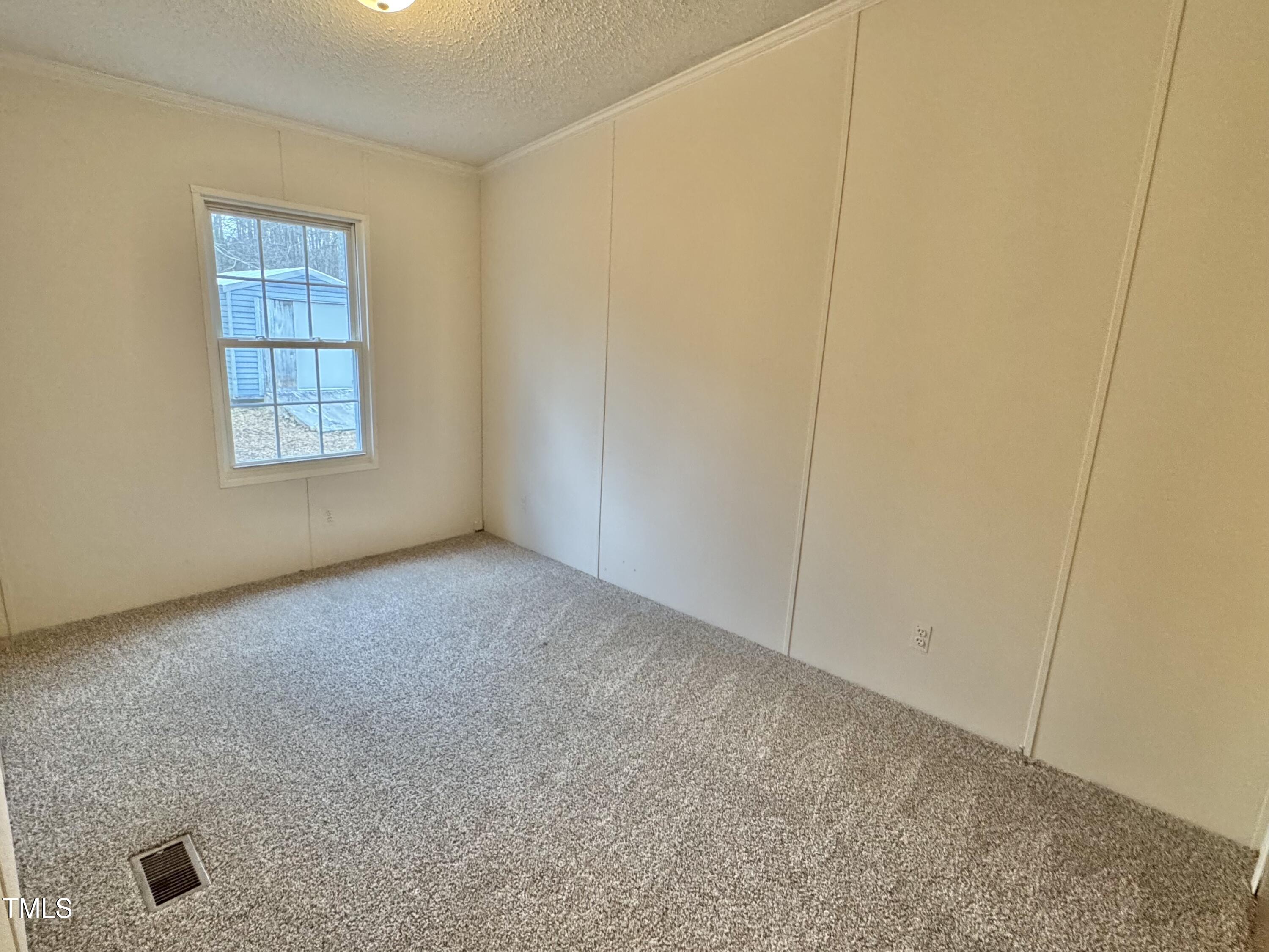 129 Davie Wood Drive Property Photo 14