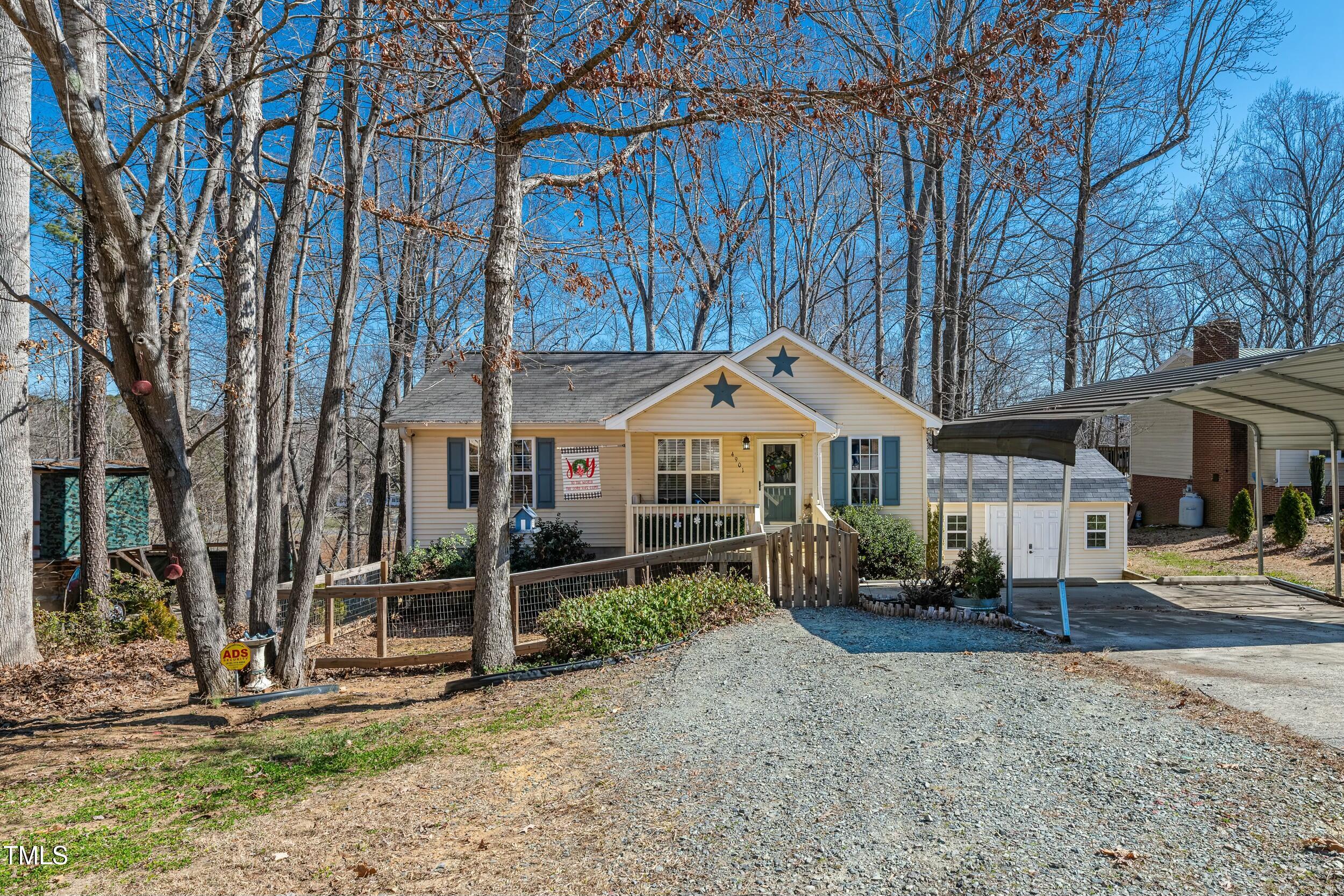 4901 North Pointe Property Photo