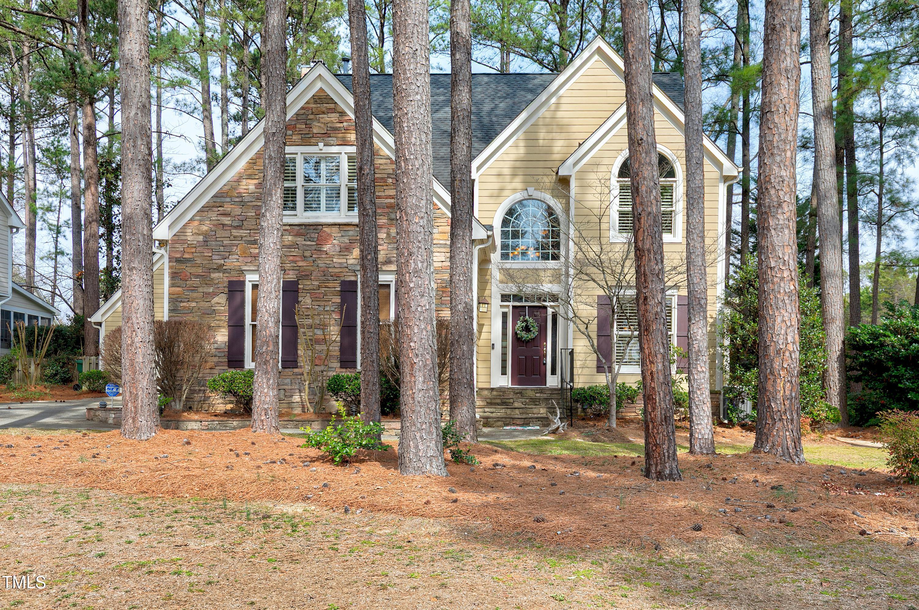 100 Burlingame Way Property Photo