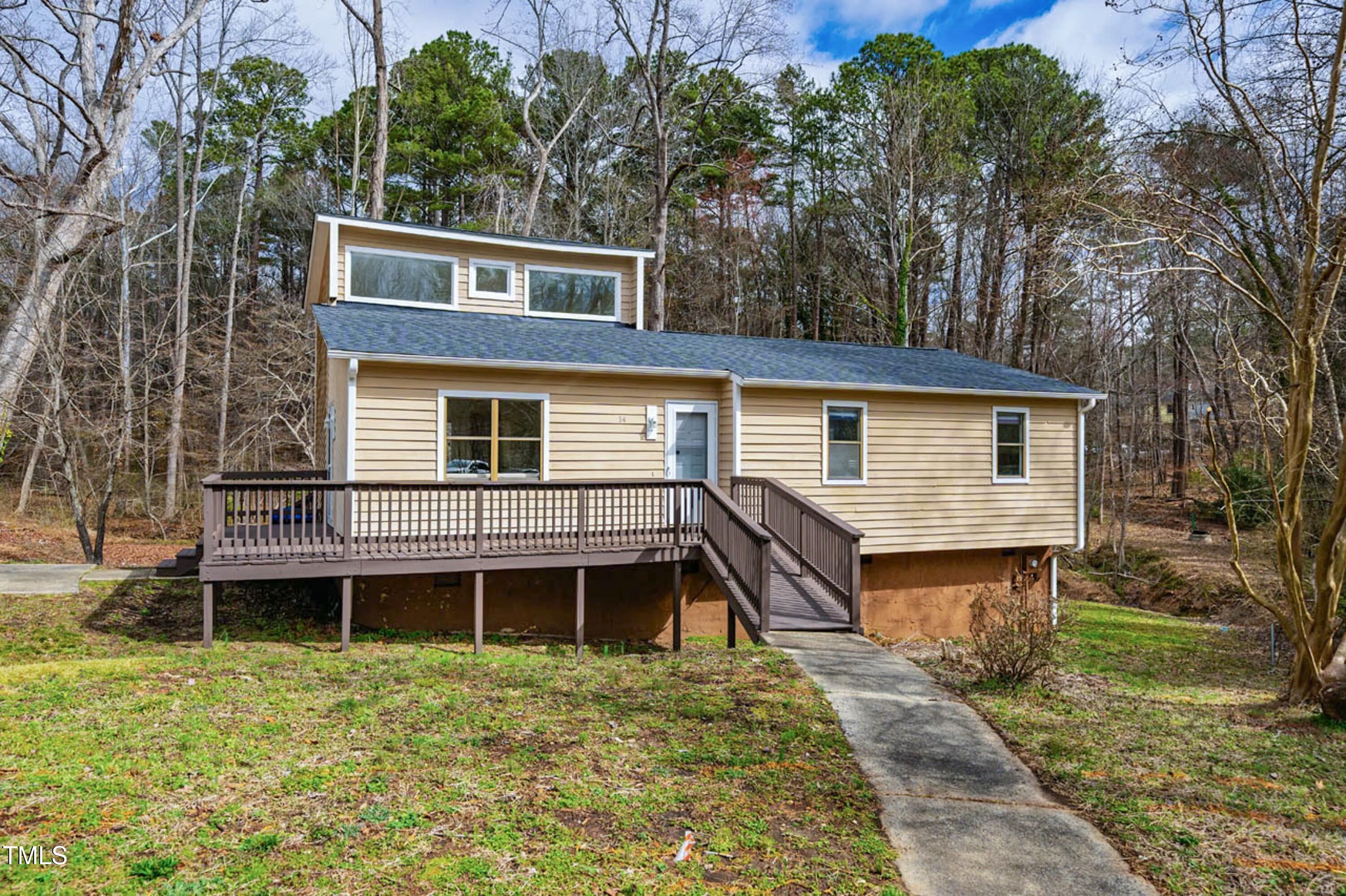 14 Winchester Court Property Photo