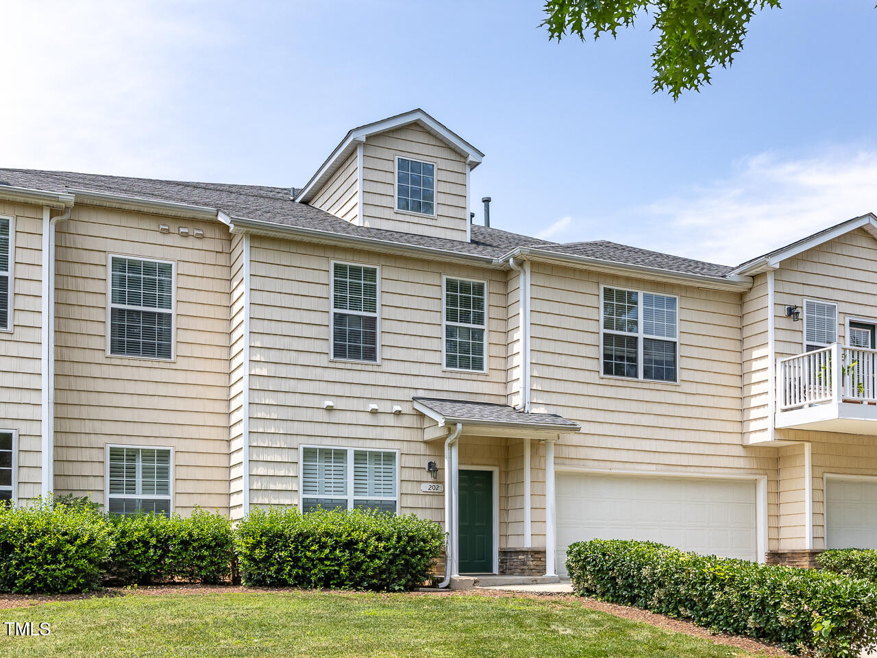 Bentley Ridge At Oaks Real Estate Listings Main Image