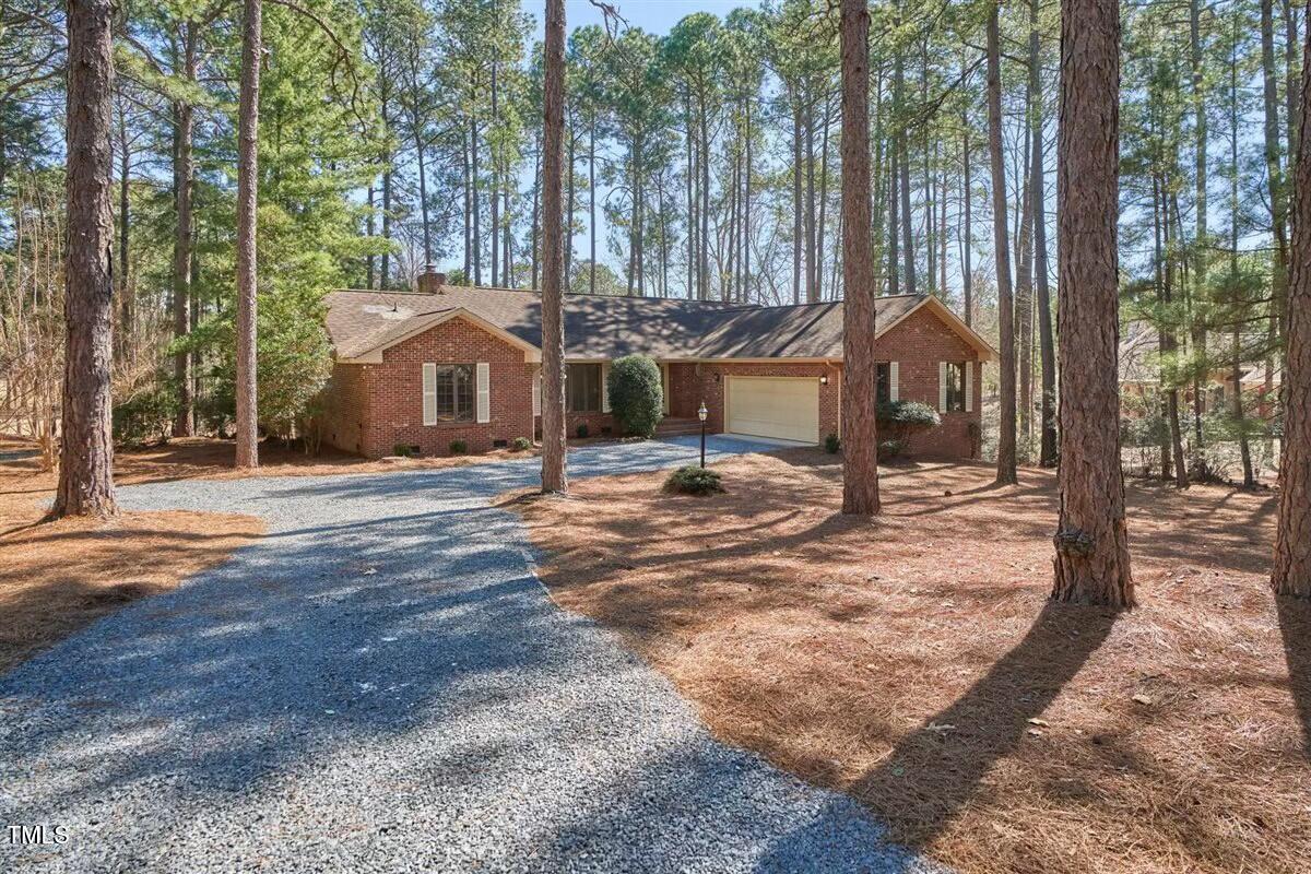 111 Forest Square Lane Property Photo