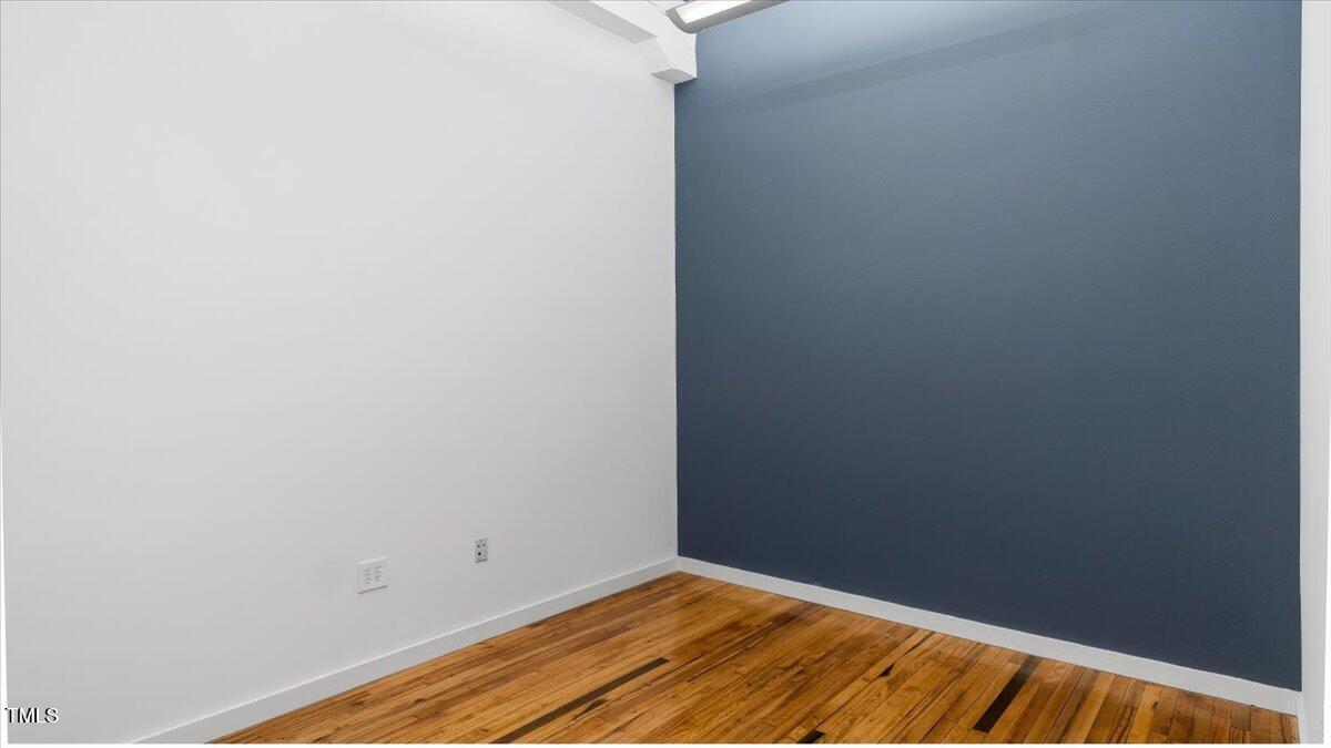 510/514 Dabney Drive Property Photo 22