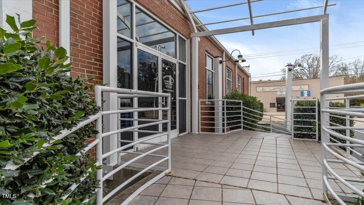 510/514 Dabney Drive Property Photo 46