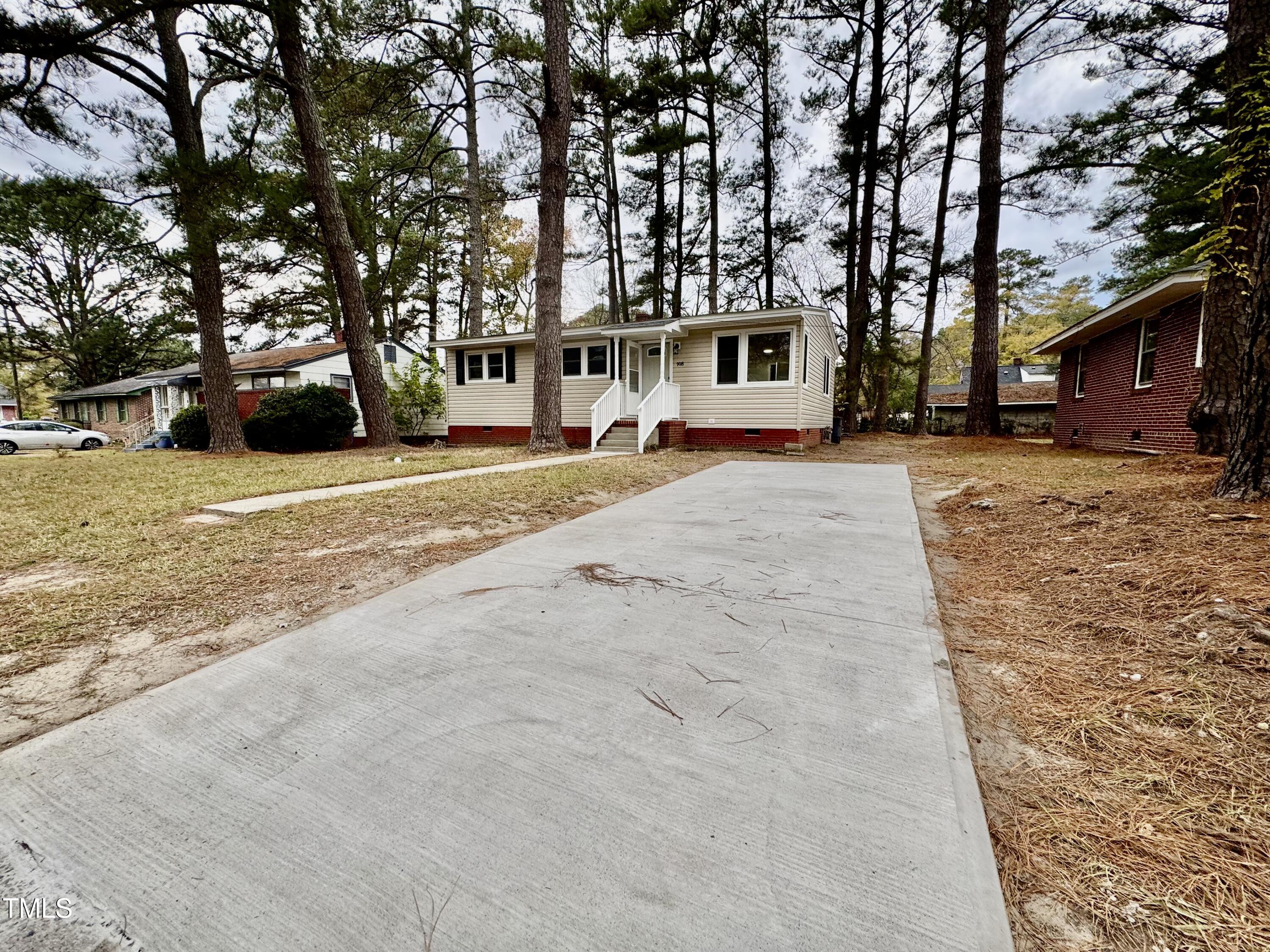 908 Shepard Drive Property Photo
