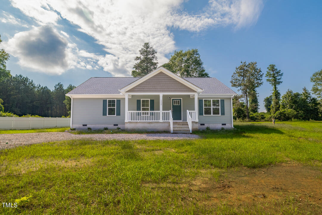 1227 Roanoke Chapel Road Property Photo