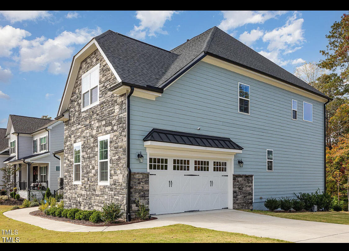 123 Stone Park Drive Property Photo 3