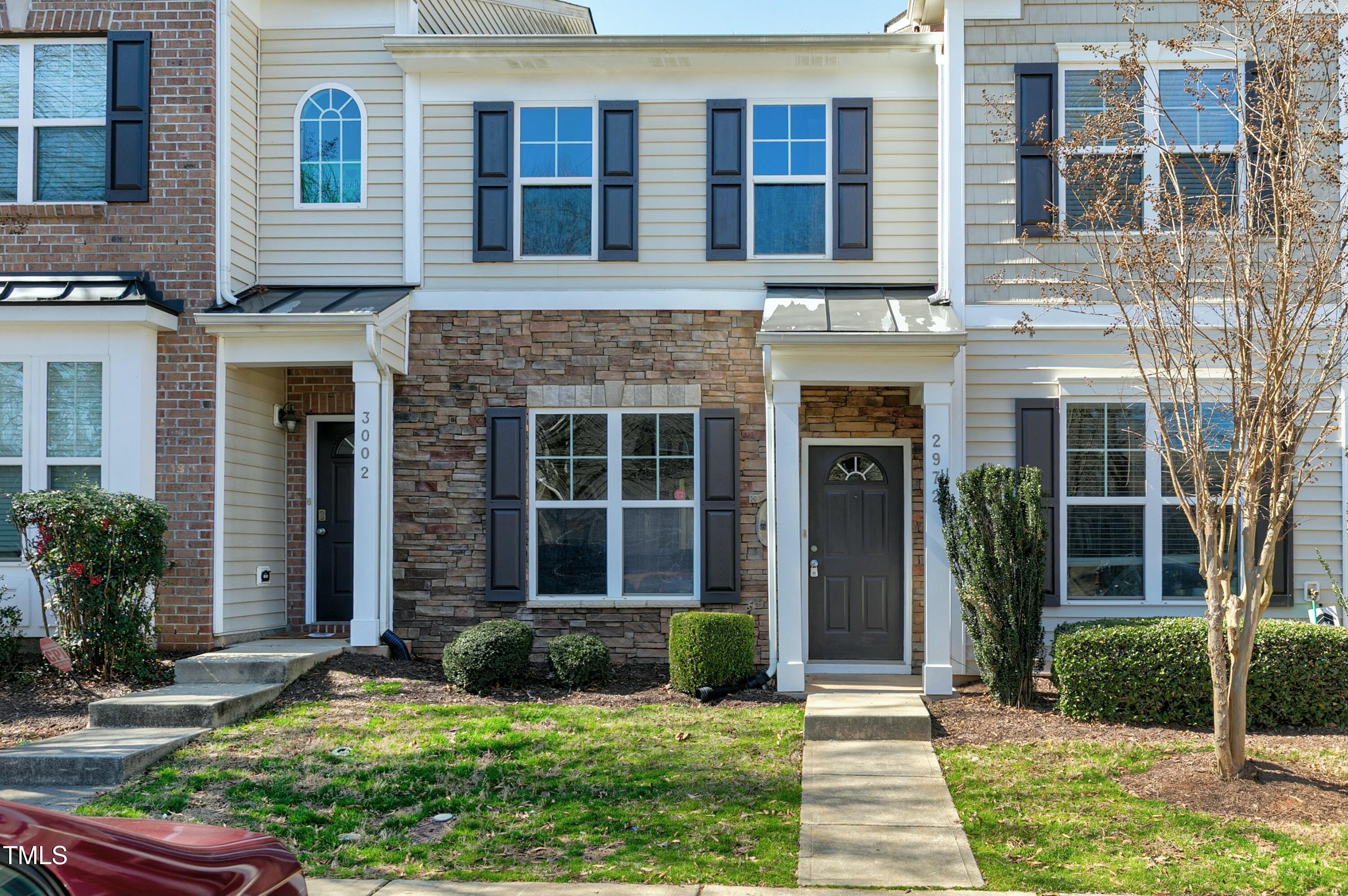 2972 Berkeley Springs Place Property Photo