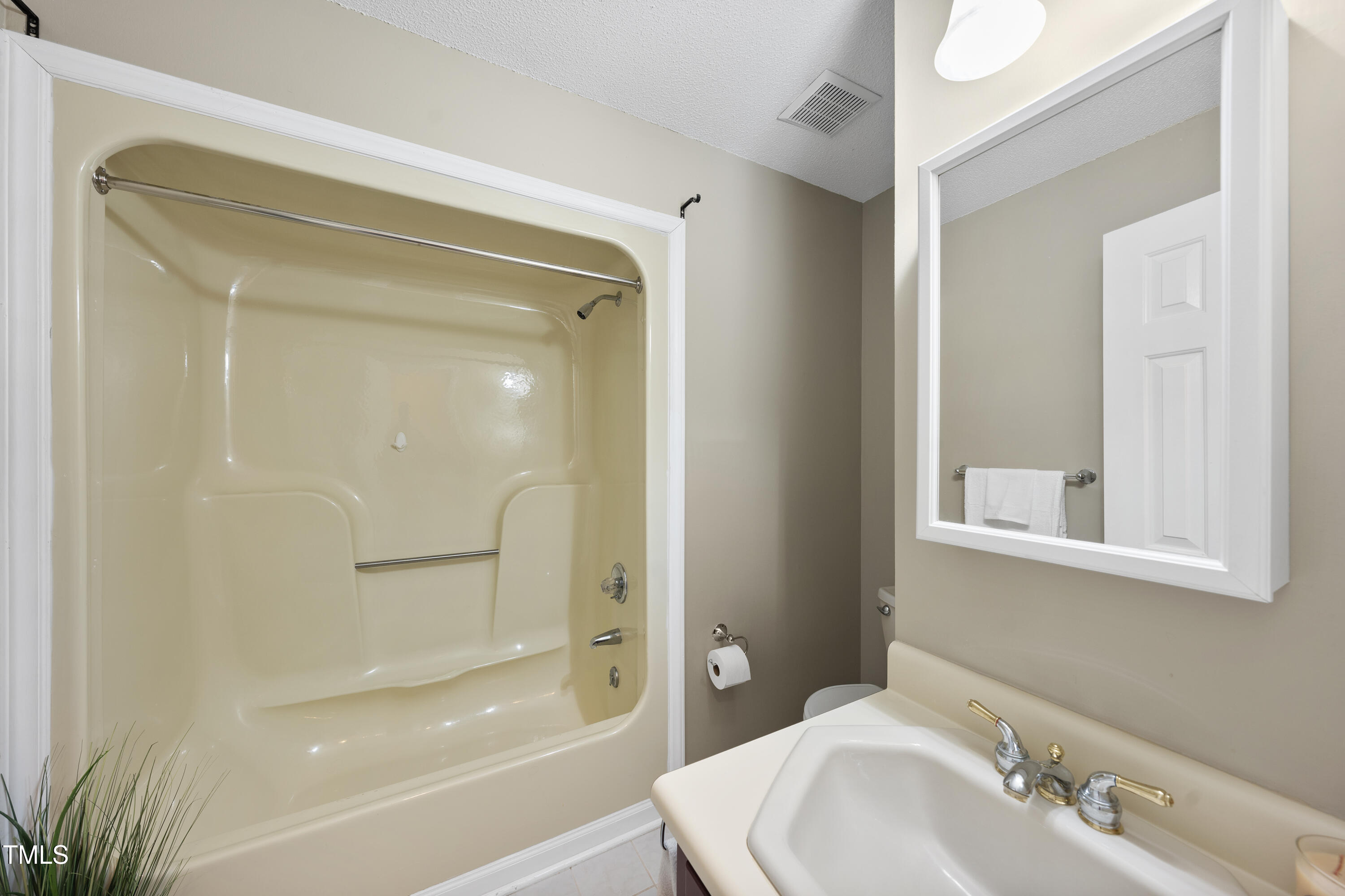 6301 King Lawrence Road Property Photo 37