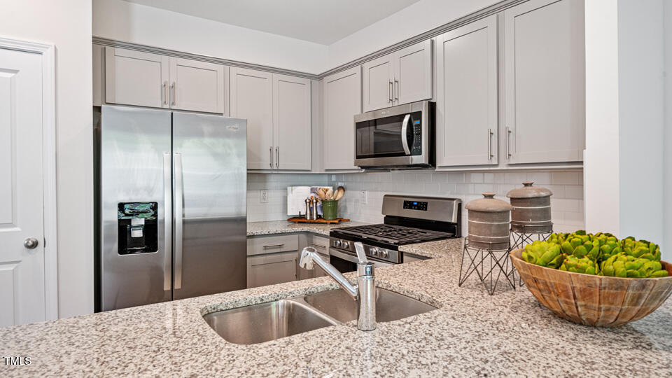 414 Belgian Red Way Property Photo 6