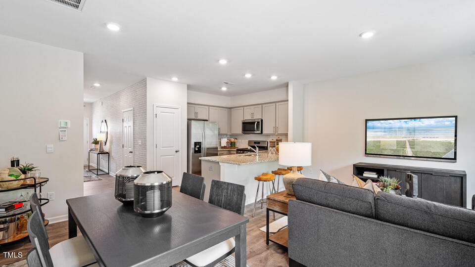 414 Belgian Red Way Property Photo 9