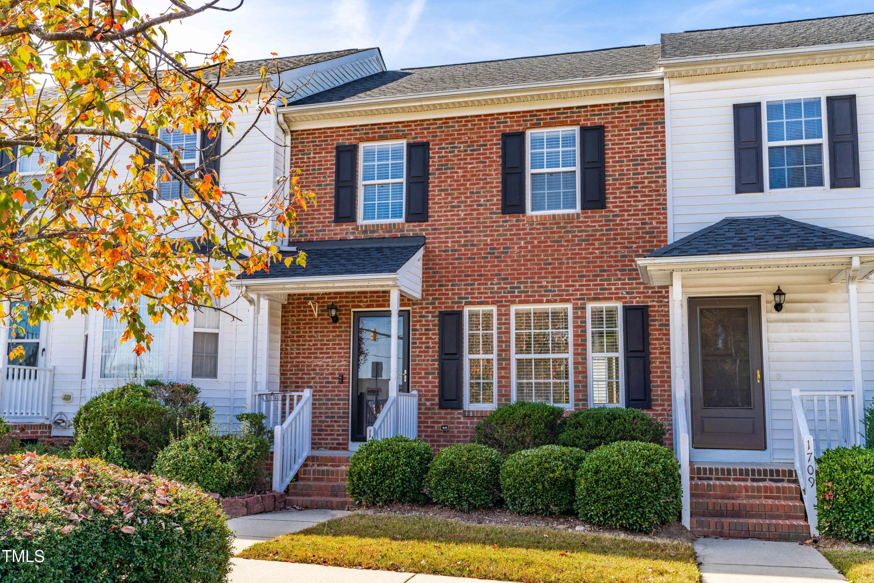 1707 Stroll Circle Property Photo
