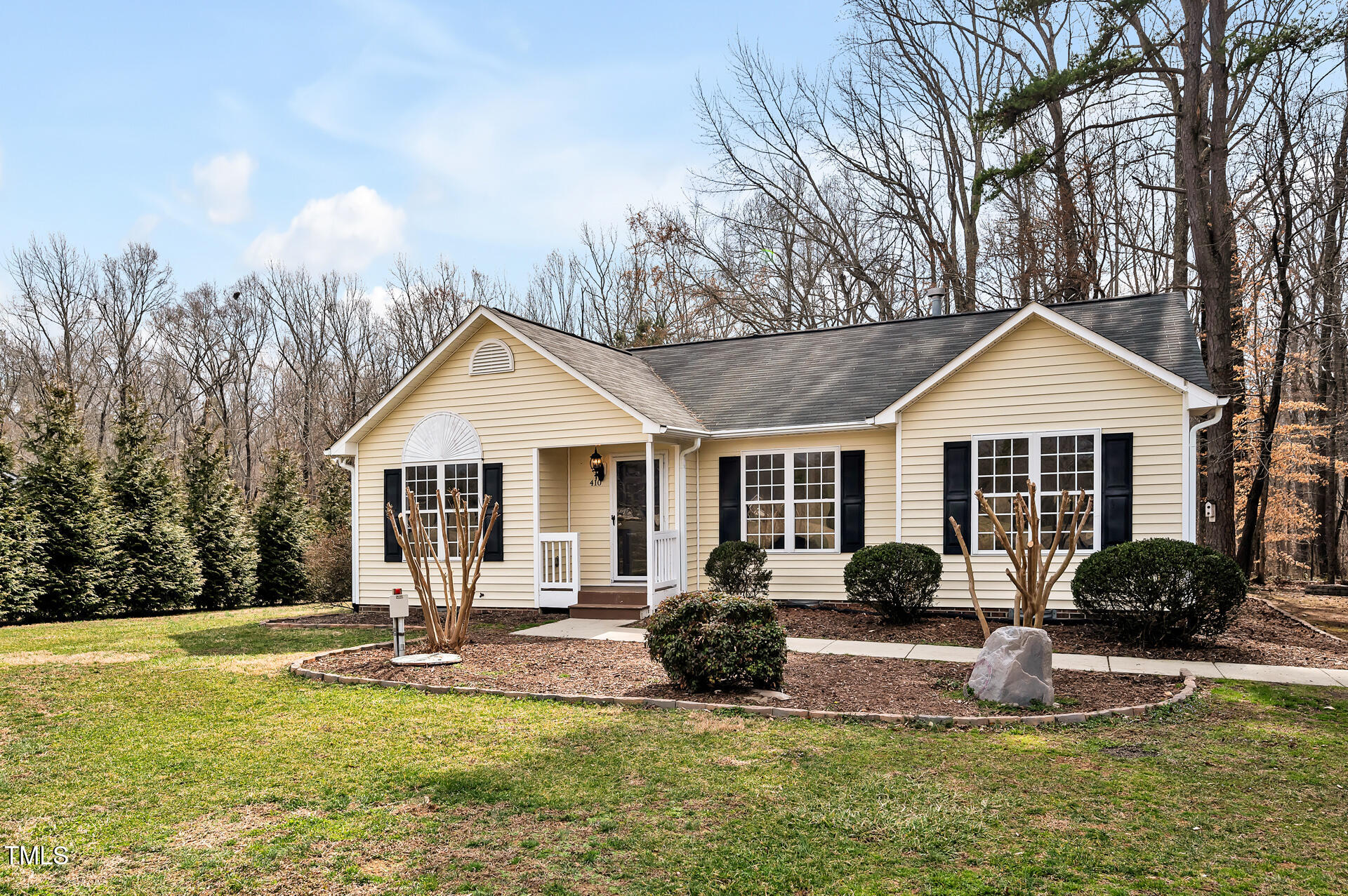 410 Foxcroft Drive Property Photo