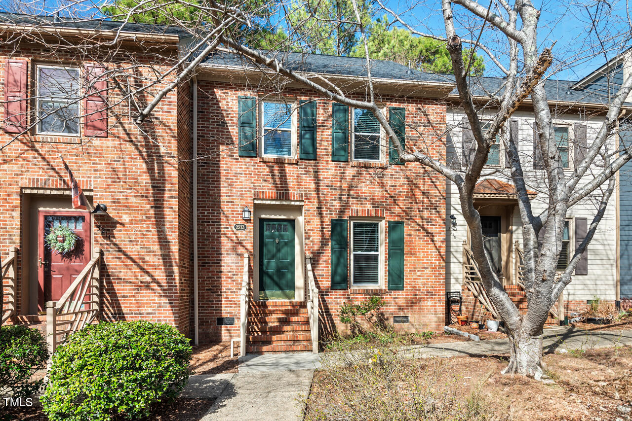 3213 Coachmans Way Property Photo 1