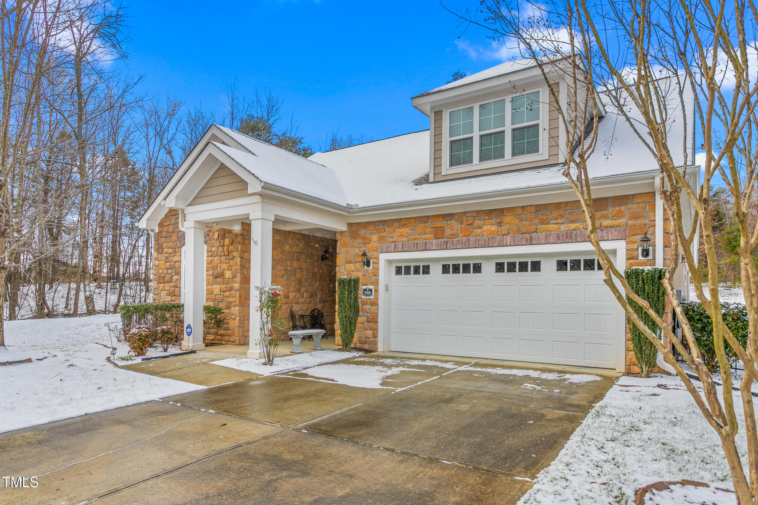 208 Abigail Lane Property Photo