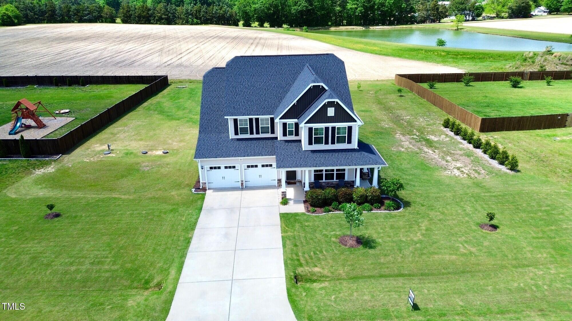 Arlington Manor Real Estate Listings Main Image