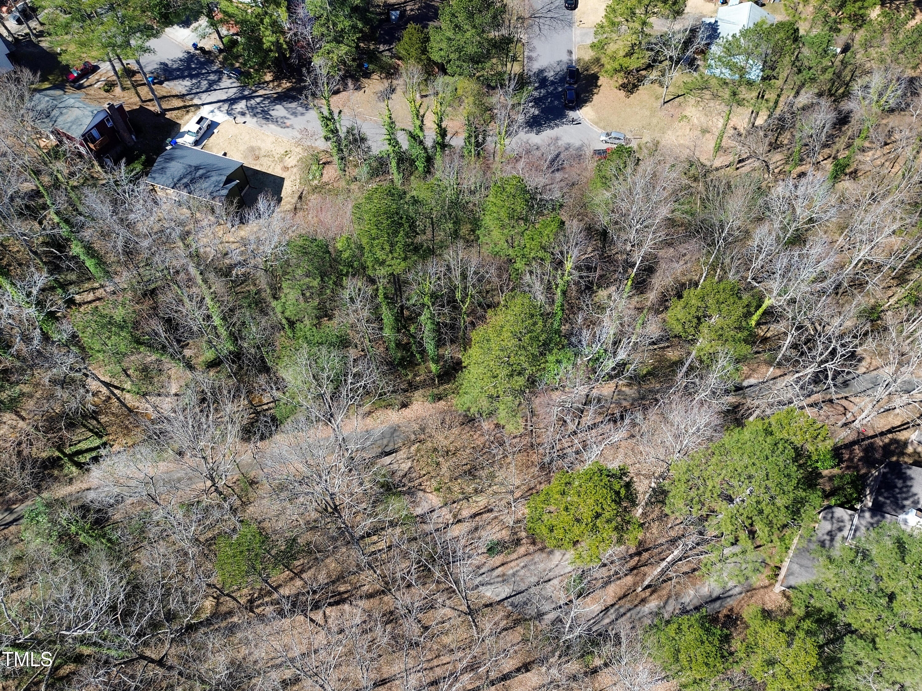 801 Brookhaven Drive Property Photo 2