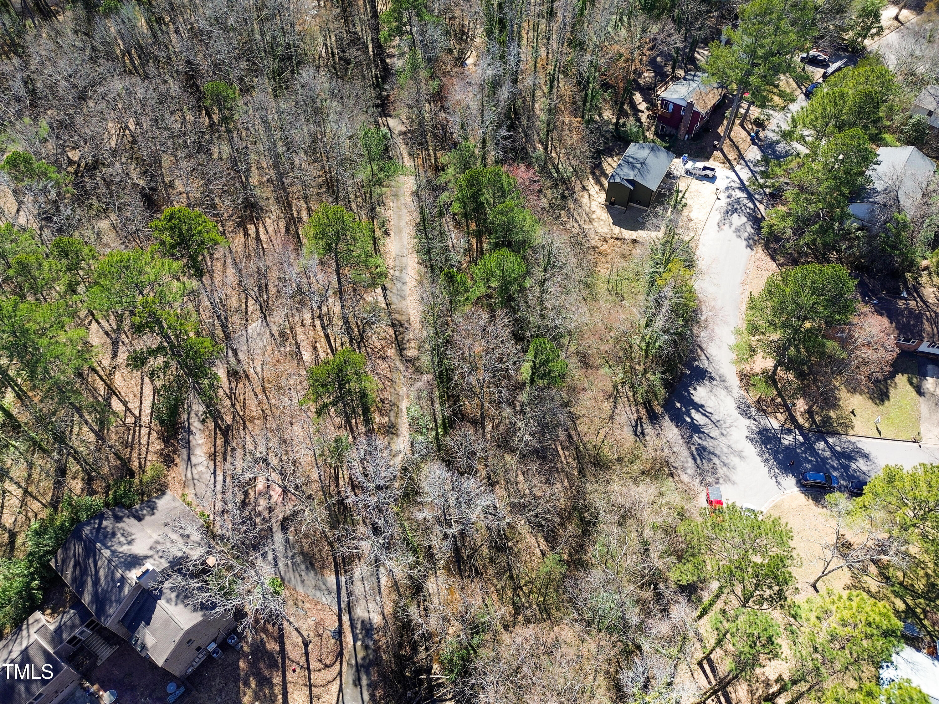 801 Brookhaven Drive Property Photo 4
