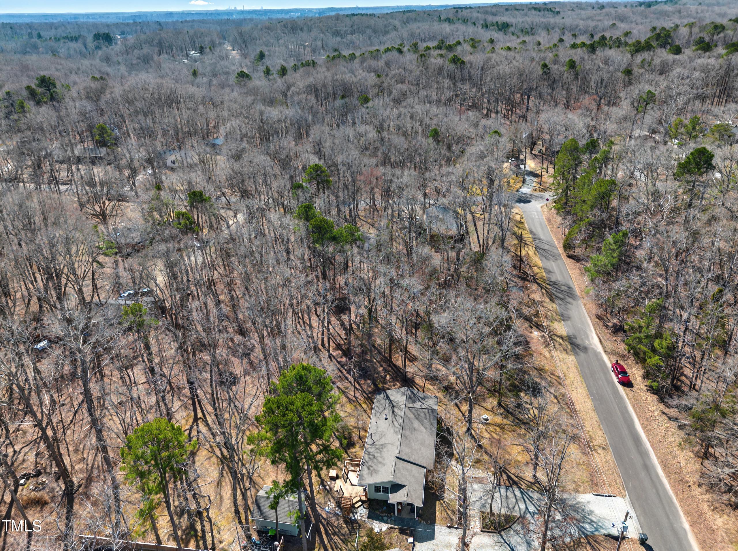 5706 Altrada Drive Property Photo 8
