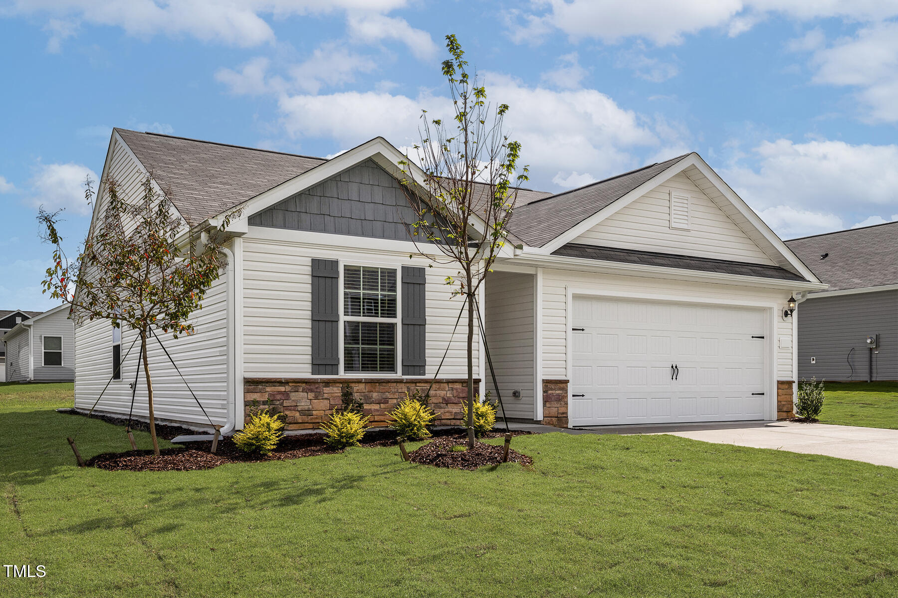 108 Hybrid Street Property Photo