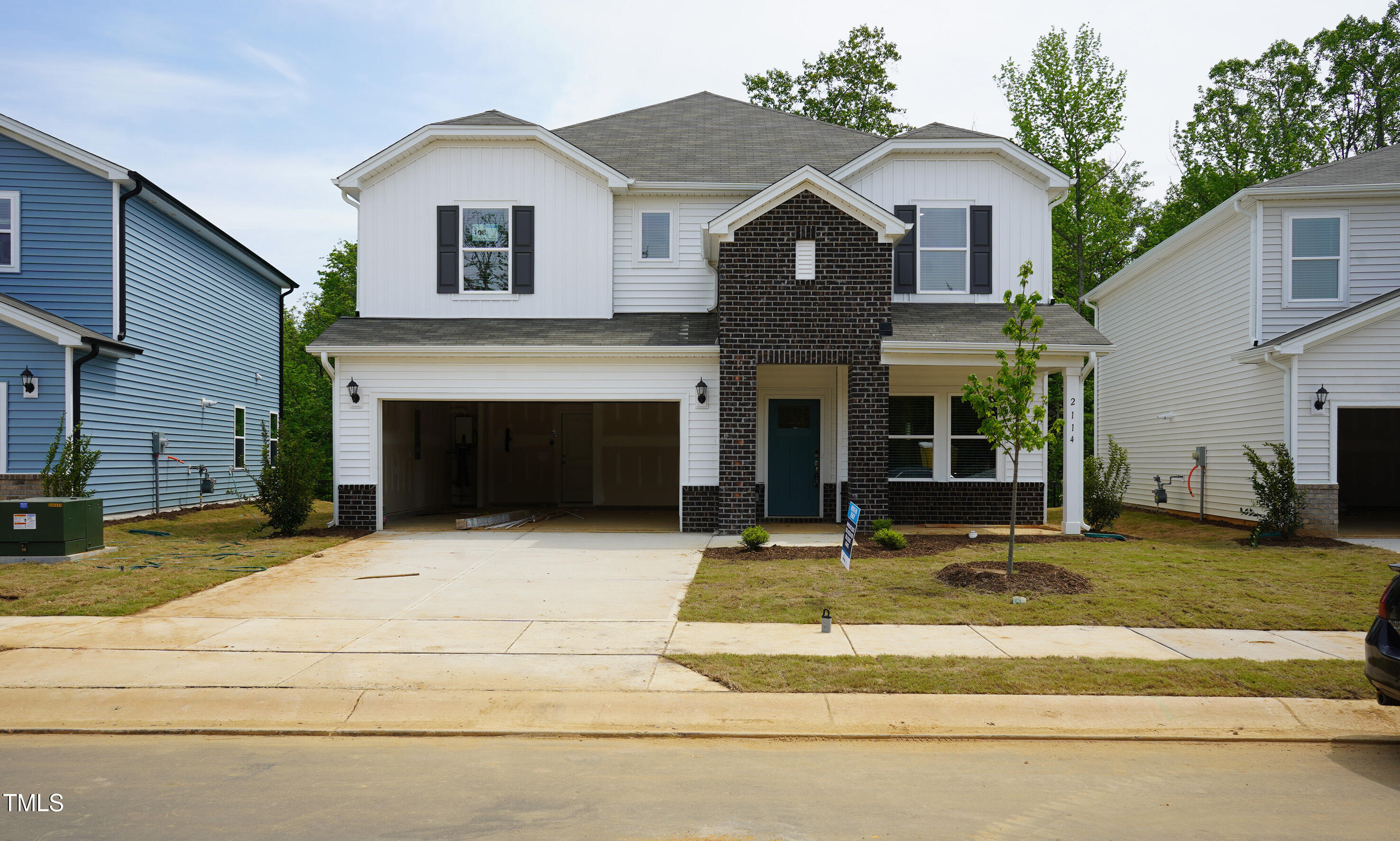 2114 Cherry Creek Road Property Photo