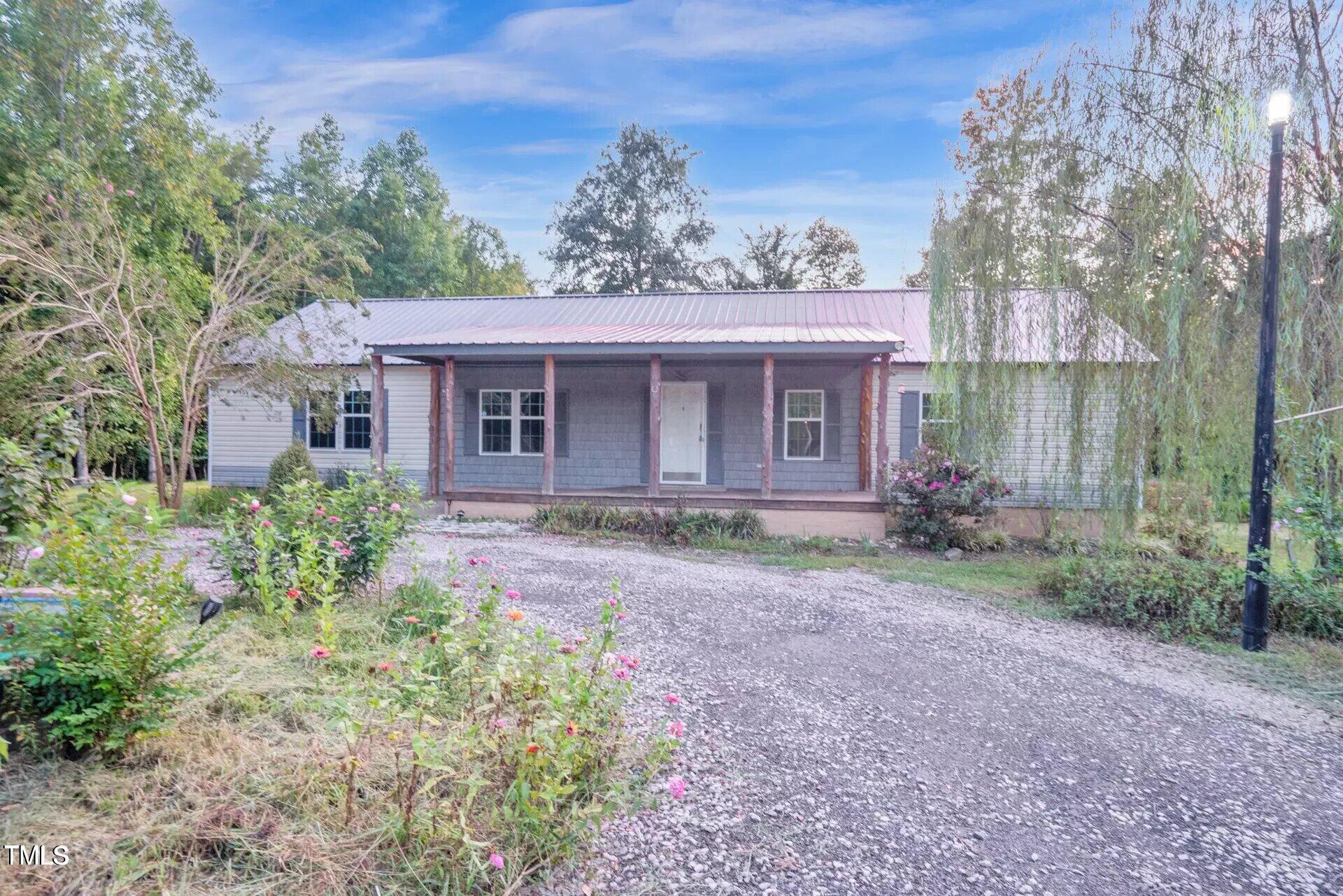 80 Twin Ponds Lane Property Photo