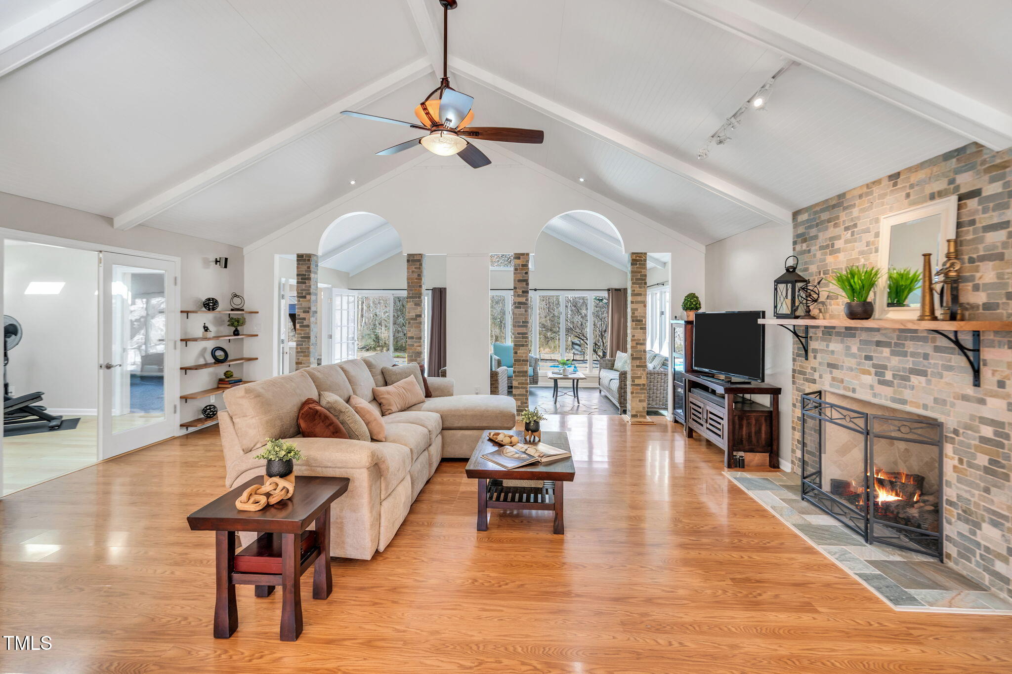 520 Log Barn Road Property Photo