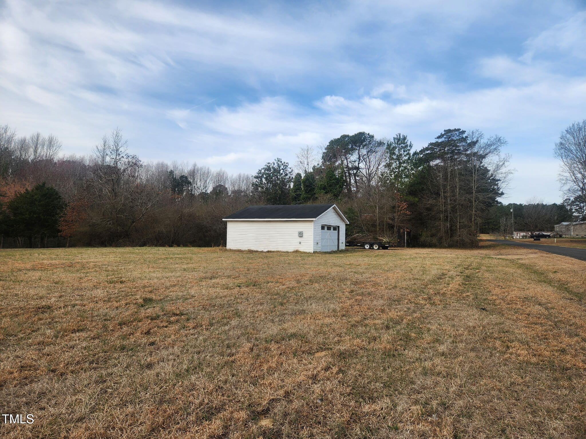 2685 Collins Mill Road Property Photo