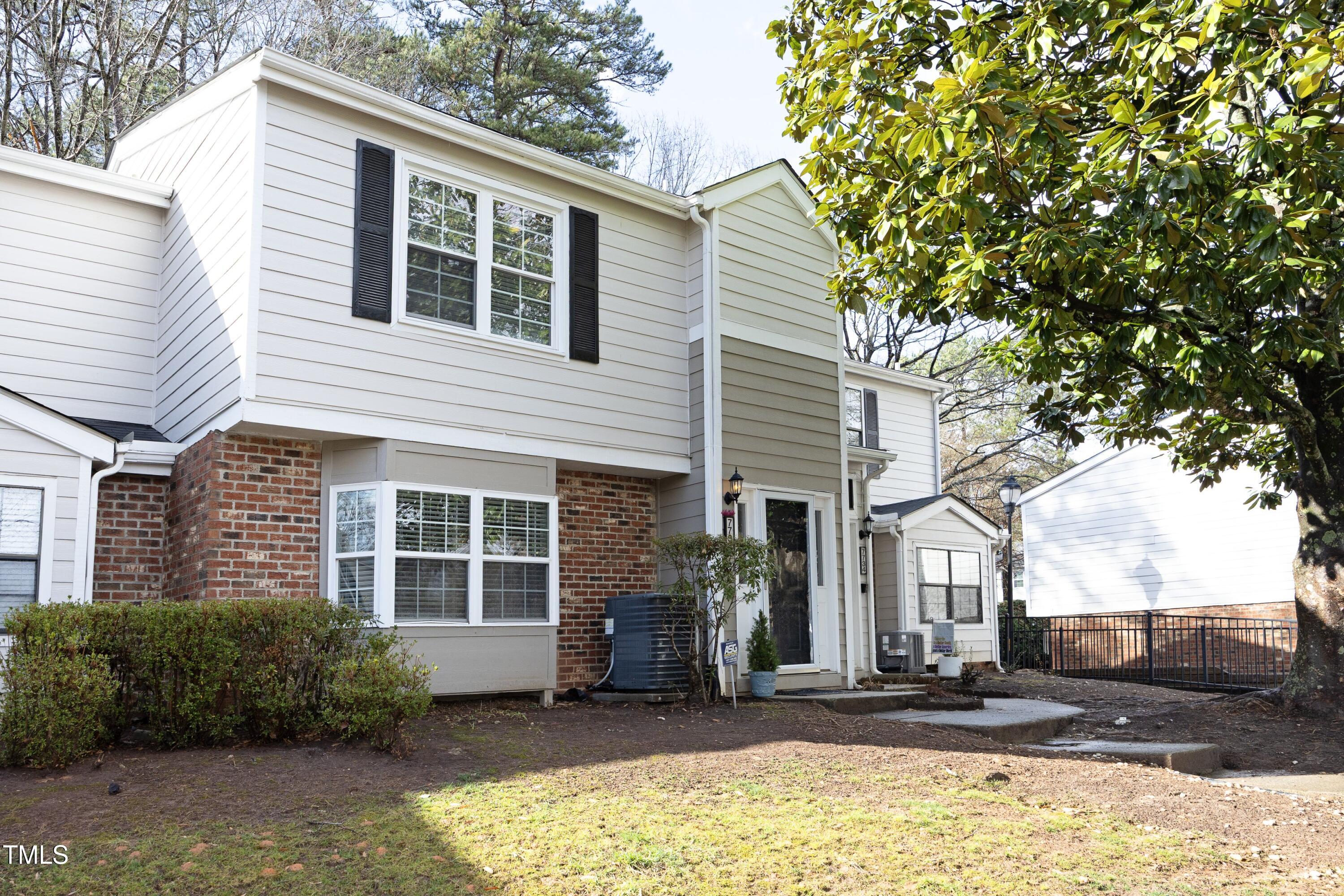 7736 Falcon Rest Circle Property Photo