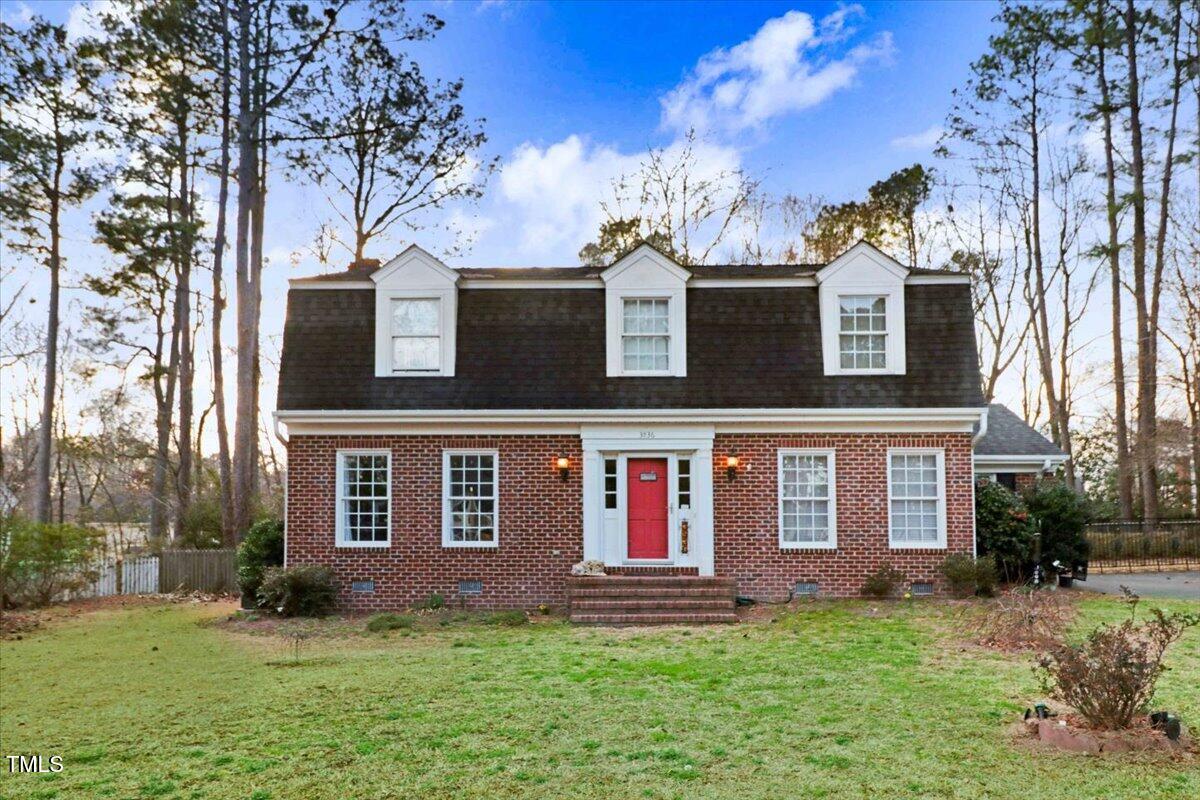 3836 Gloucester Road Property Photo
