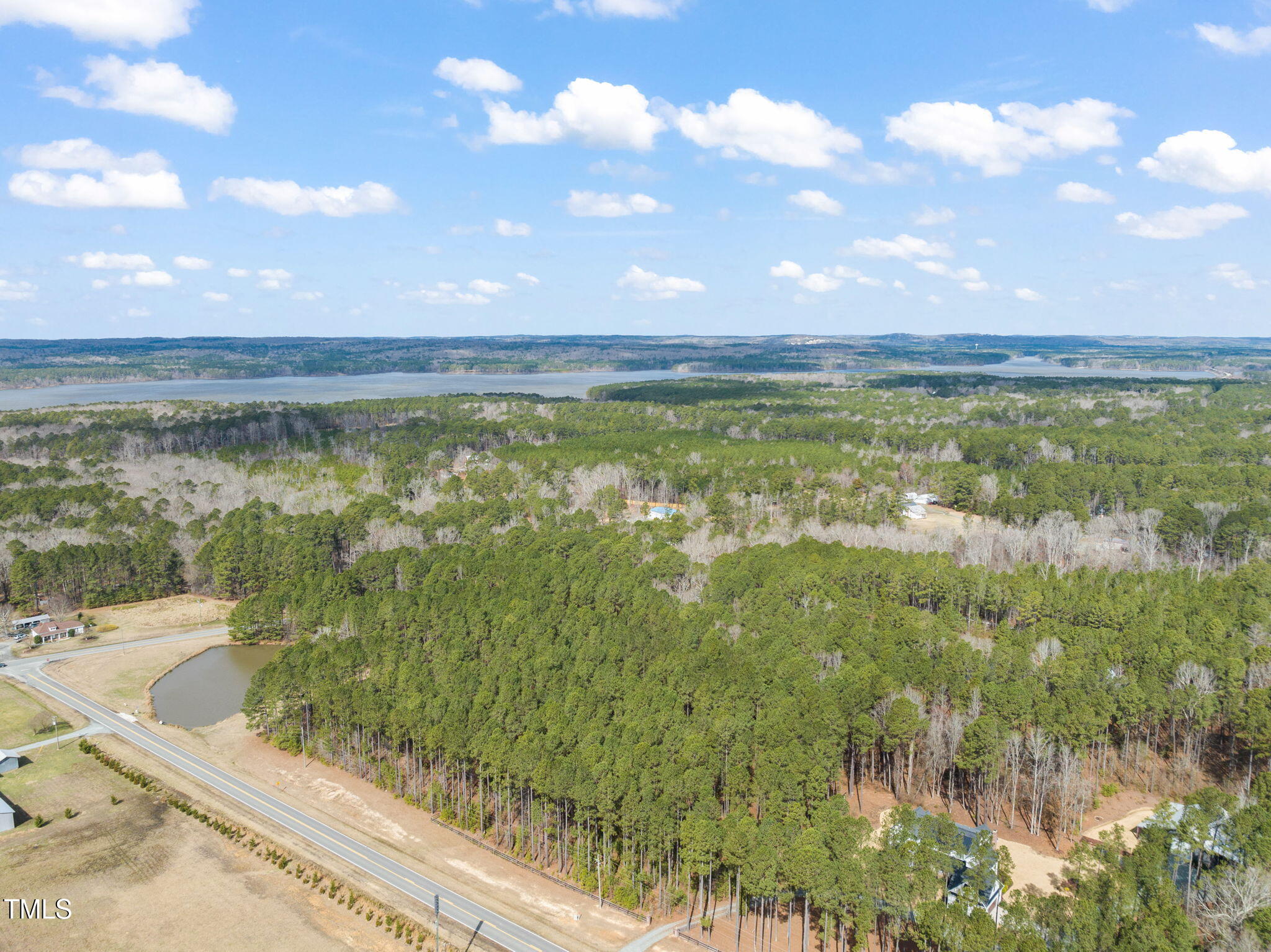 87 Hortons Pond Road Property Photo 4
