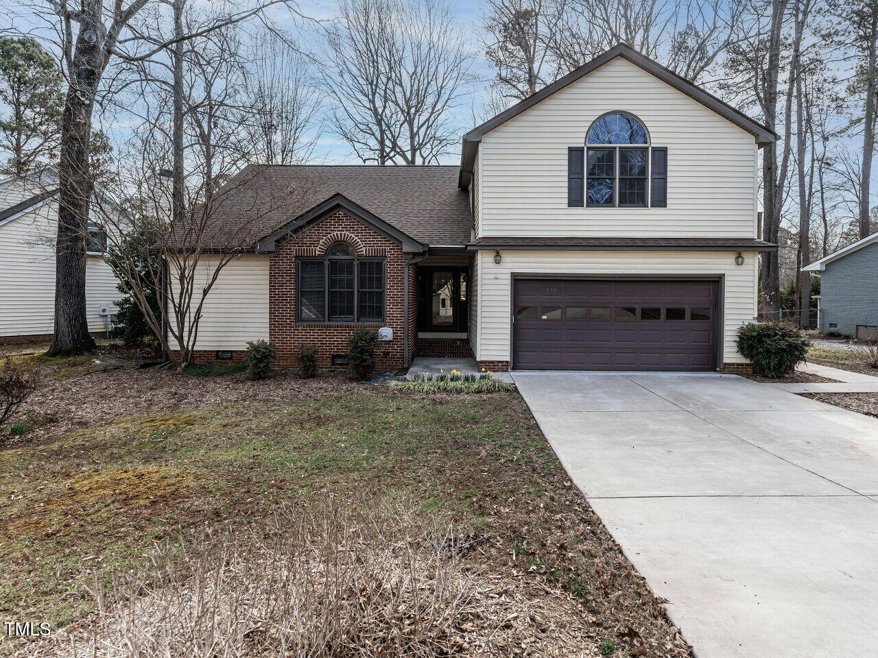 916 Belhaven Road Property Photo